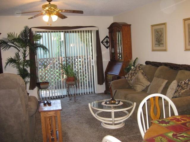 BIENVILLE SQUARE T/H - Residential