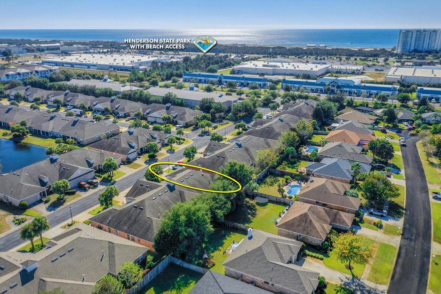 REDUCED! Diamond Lakes is a pleasant community that is centralized to all of the conveniences afforded through the lifestyle in Destin, Florida!  This townhome has been substantially upgraded, offering fabulous features at an affordable pricepoint.  Features includes, but are not limited to the following: 16' ceilings in the living dining room, new Quartz countertops in the kitchen and powder room, new kitchen cabinets painted to match the new kitchen island, new sinks and faucets in kitchen and powder room,  a kitchen wall and cabinets were removed to achieve a more open plan, LED lights under and over kitchen cabinets, new Wolf dual gas and electric stove, new microwave, vent hood, and light above stove, new dishwasher, new signature refrigerator and ice maker, new washer and dryer, new.