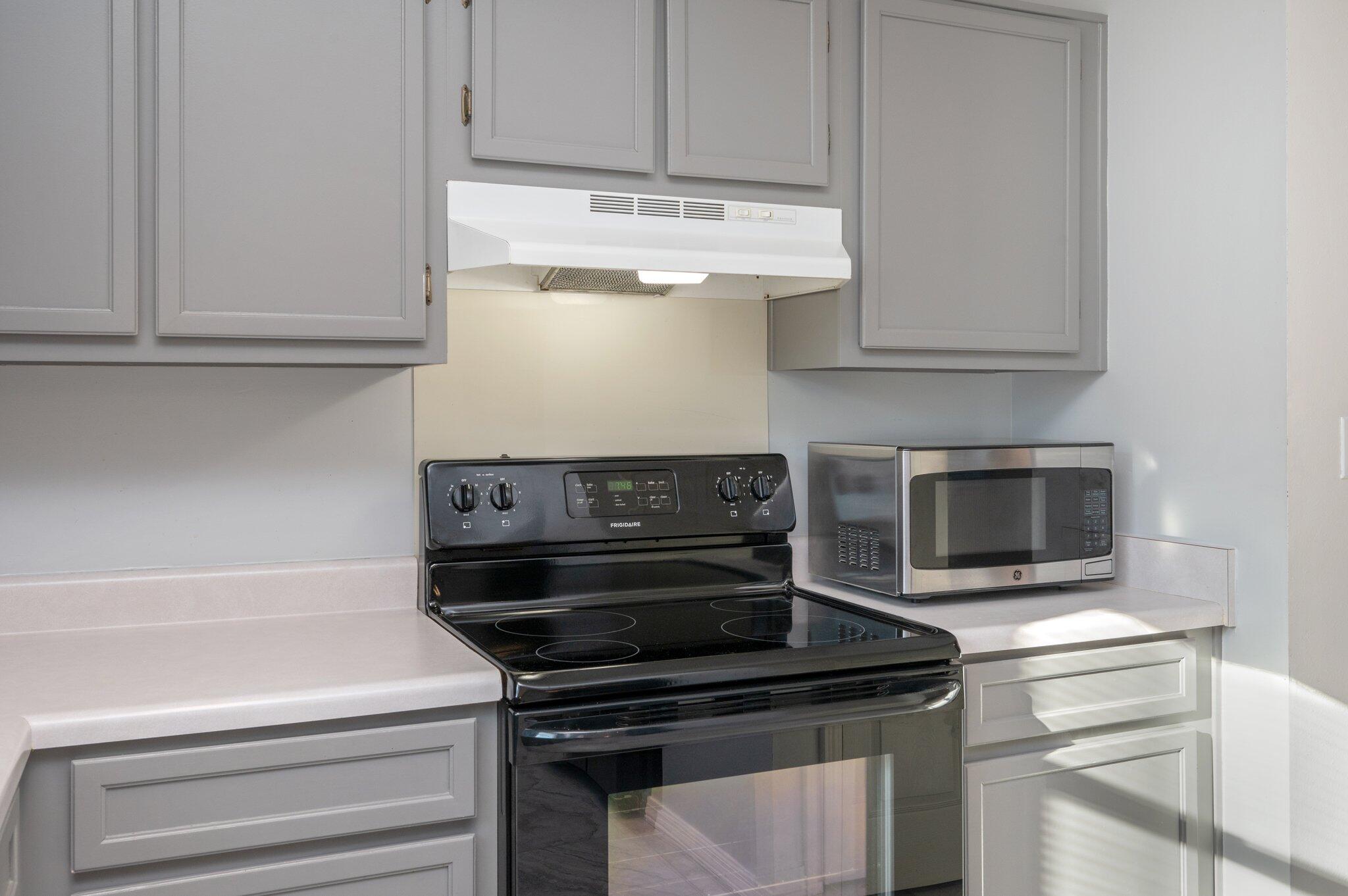 SOUTHVIEW ESTATES PH 2 - Residential Lease