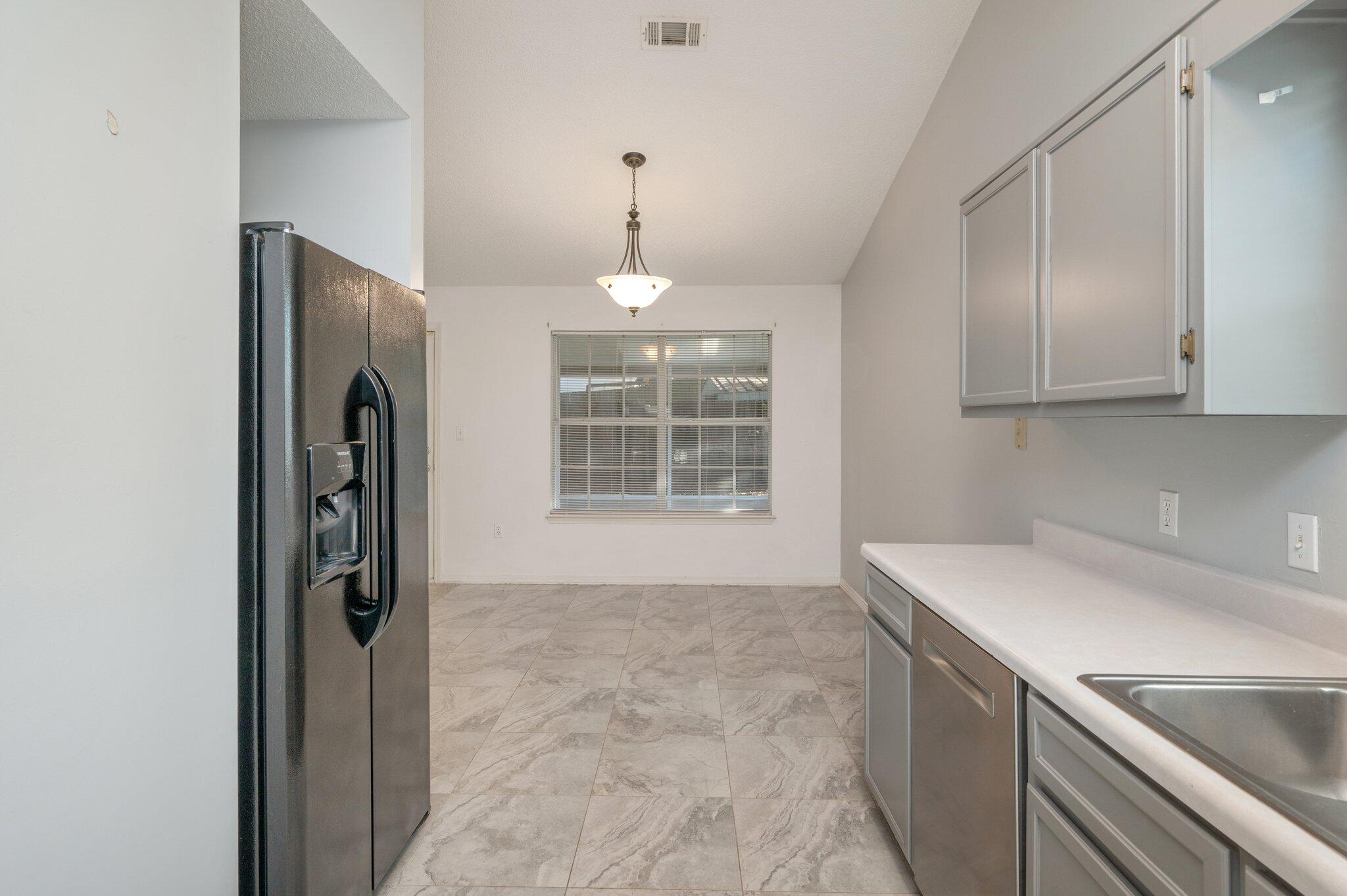 SOUTHVIEW ESTATES PH 2 - Residential Lease