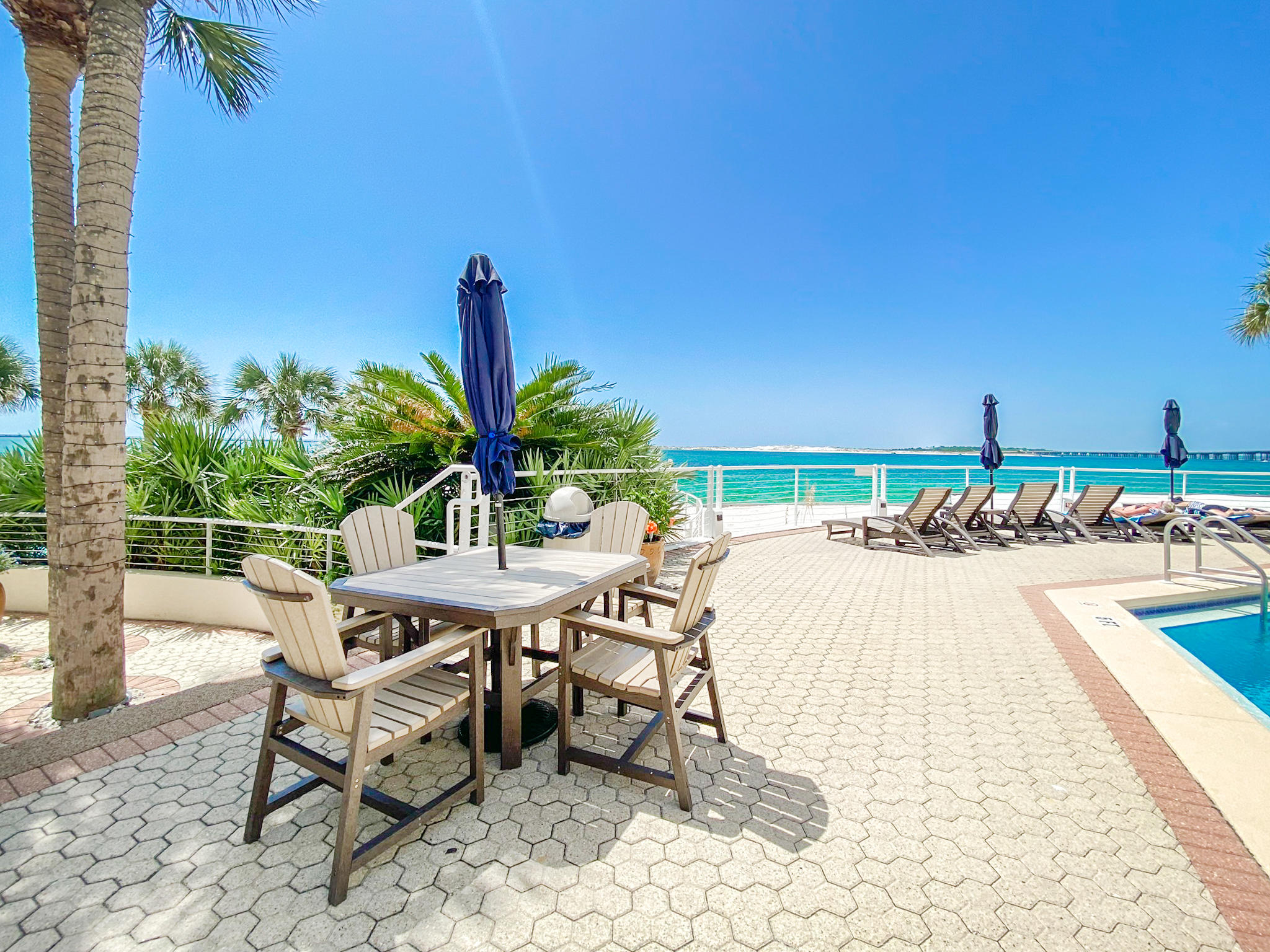 EAST PASS TOWERS CONDO - Residential