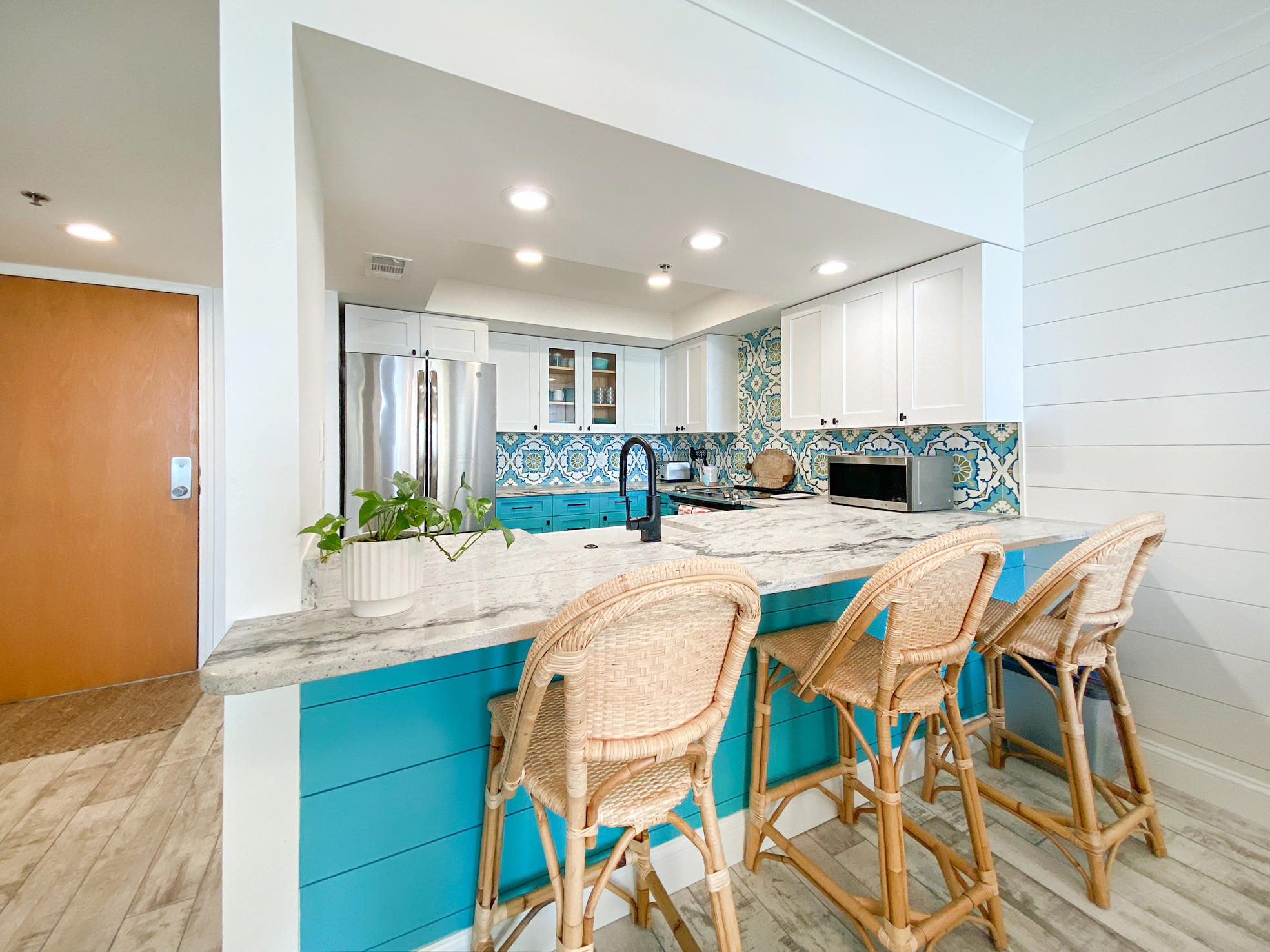 EAST PASS TOWERS CONDO - Residential