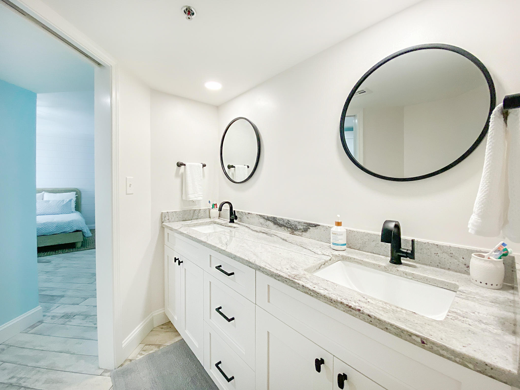 EAST PASS TOWERS CONDO - Residential