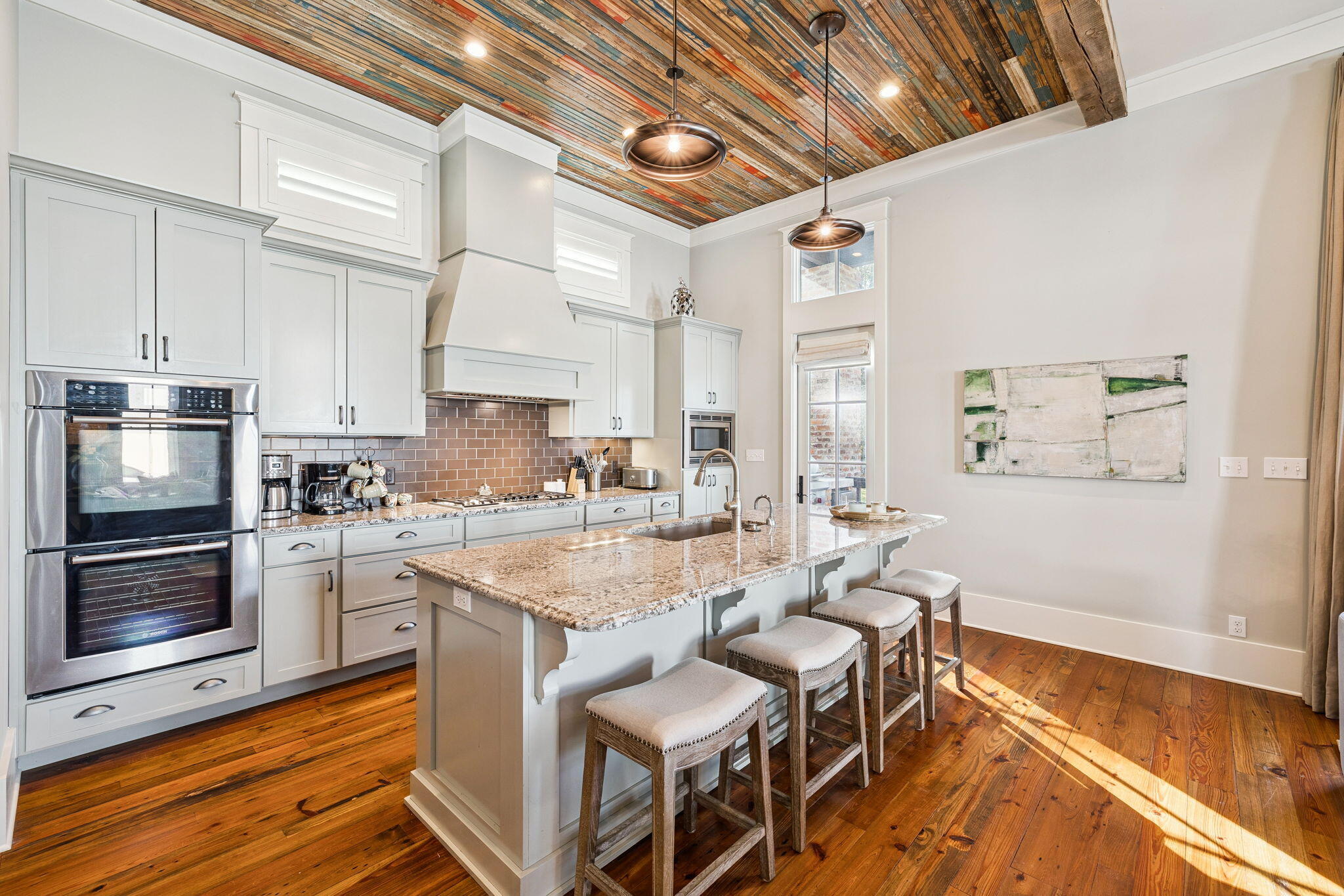 CHURCHILL OAKS - Residential