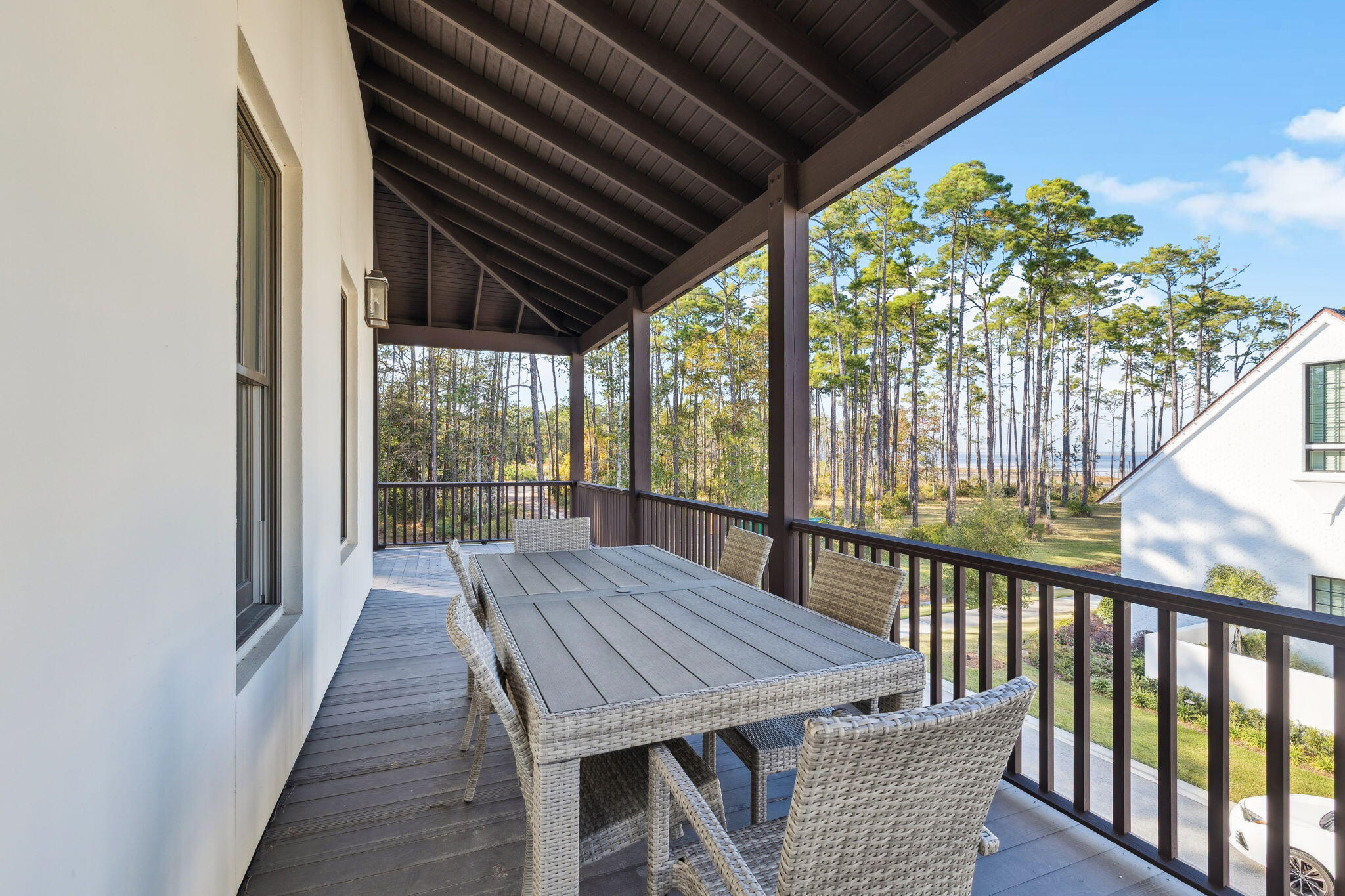 CHURCHILL OAKS - Residential