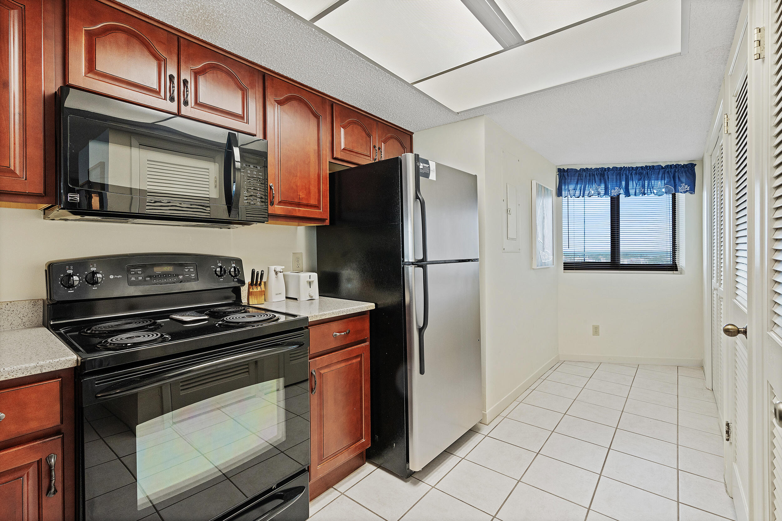 Edgewater Beach Condo Ph II - Residential