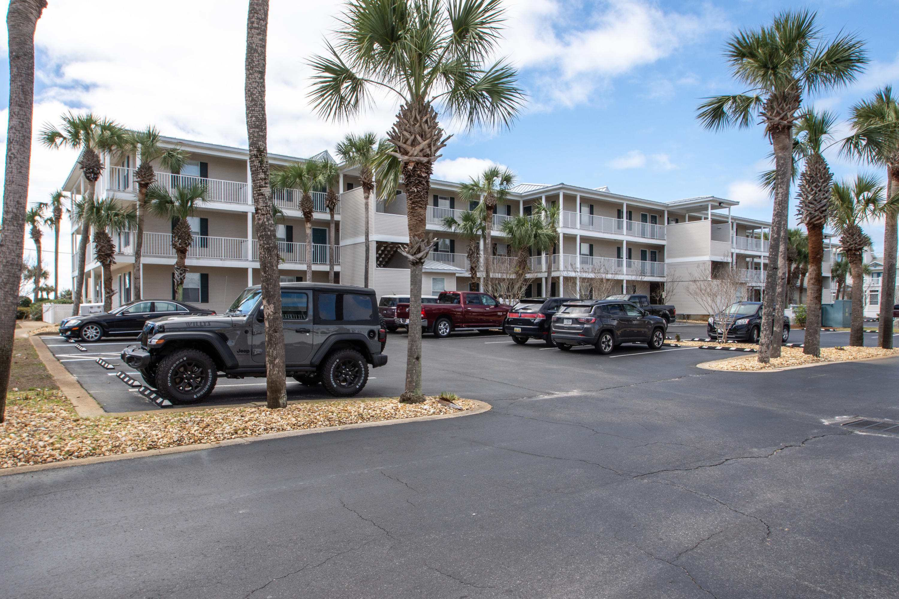 GRAND CARIBBEAN WEST CONDO - Residential