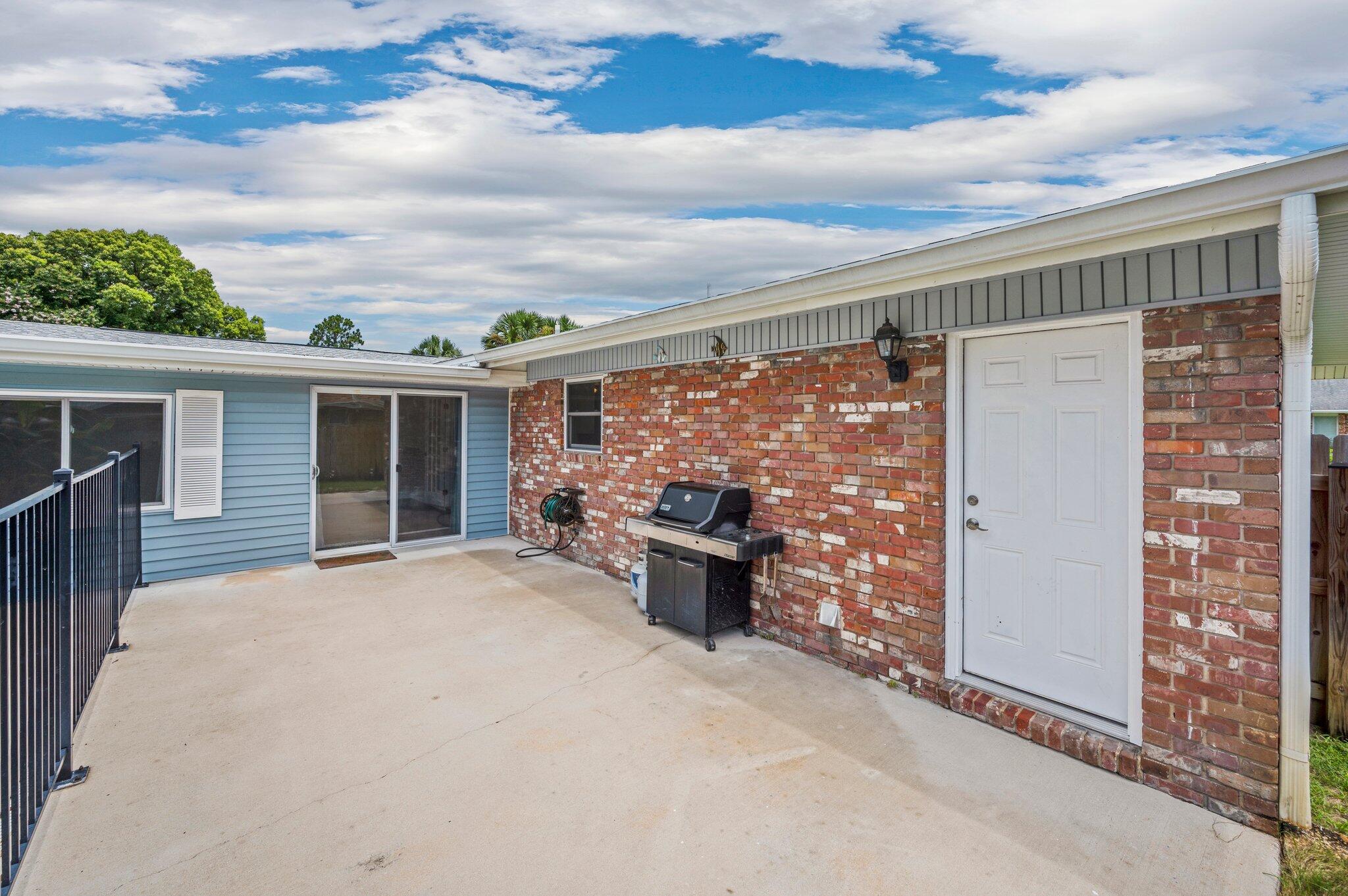 PALM ESTATES UNIT 1 - Residential