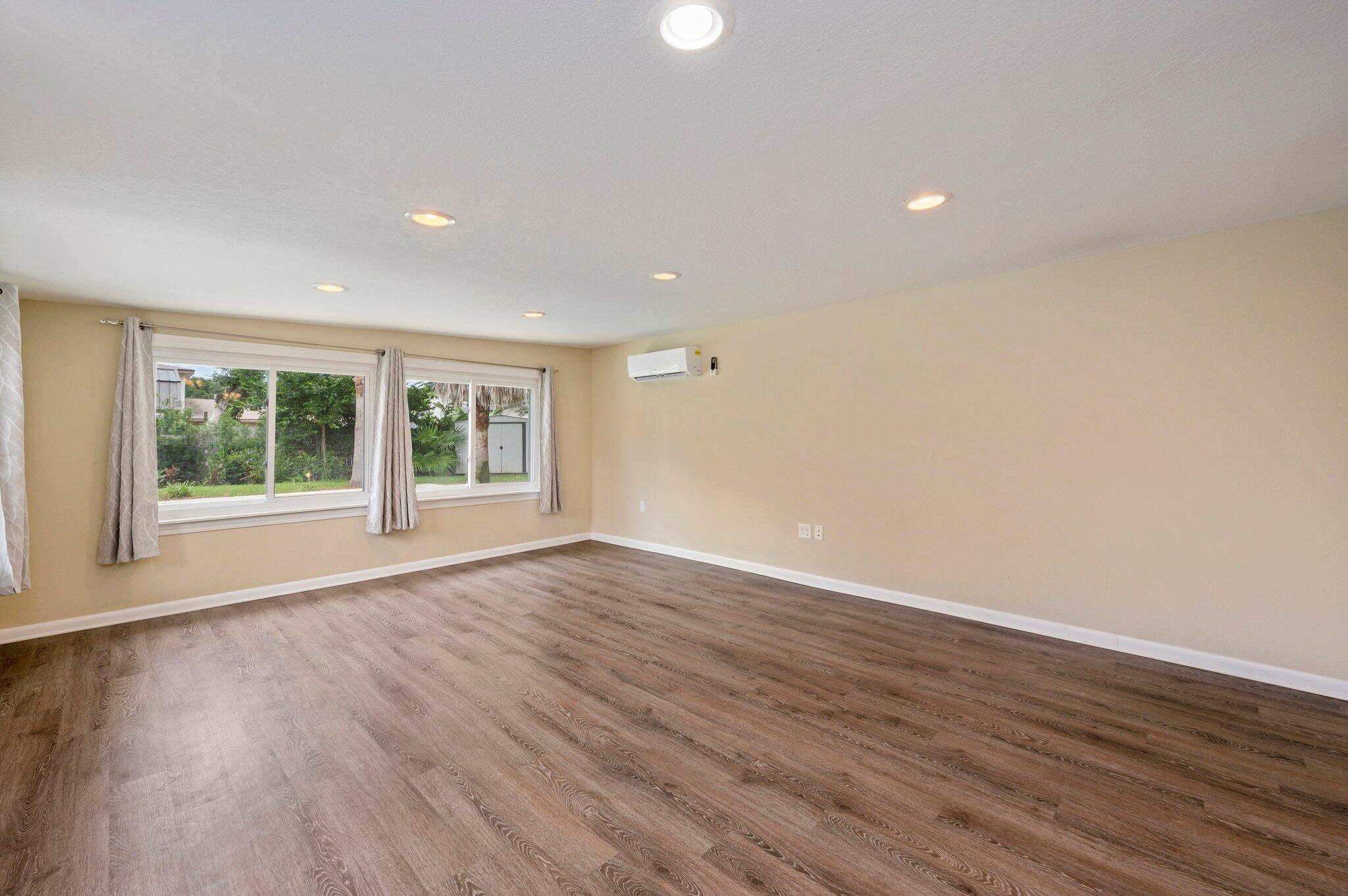 PALM ESTATES UNIT 1 - Residential