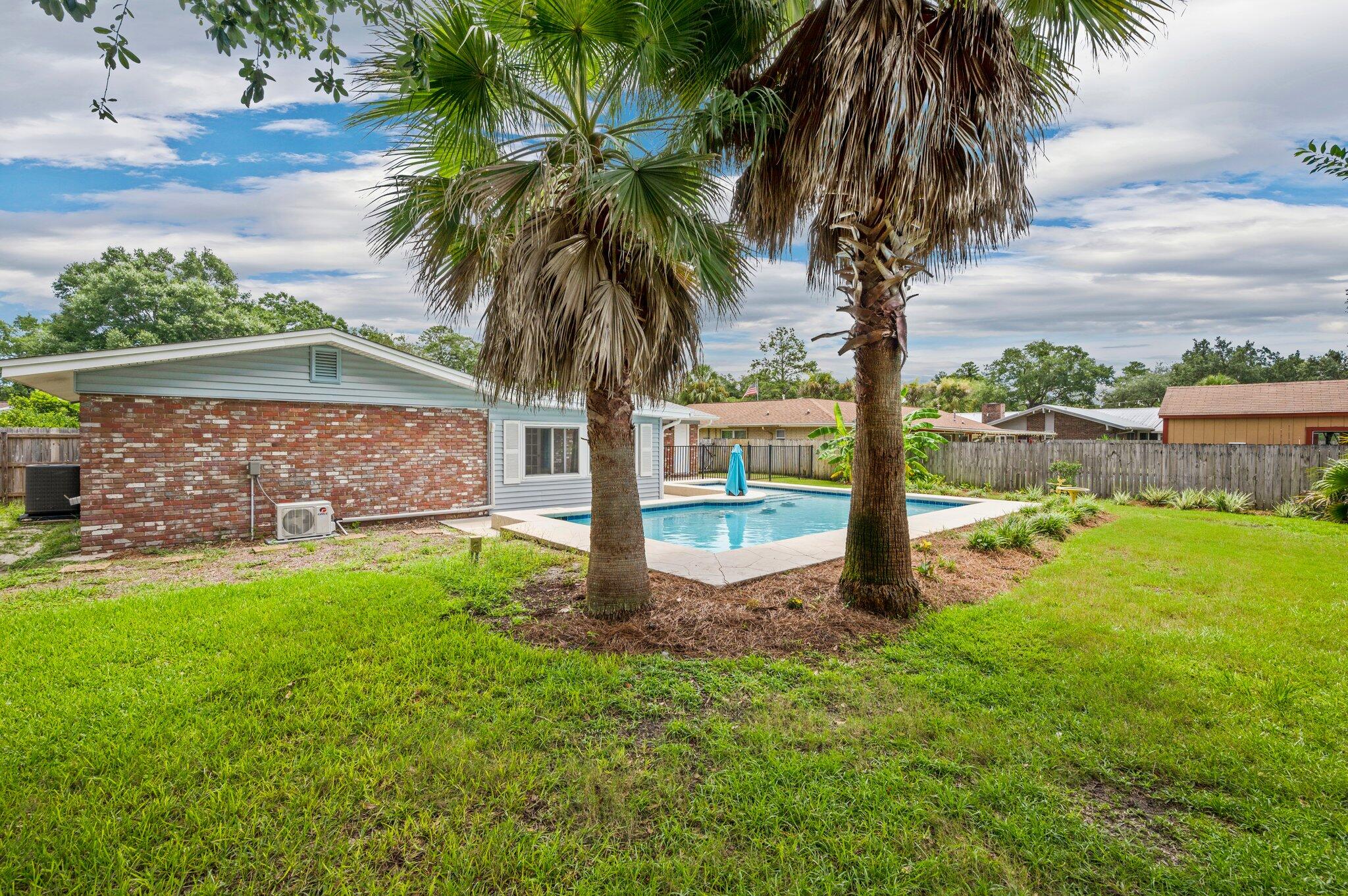 PALM ESTATES UNIT 1 - Residential