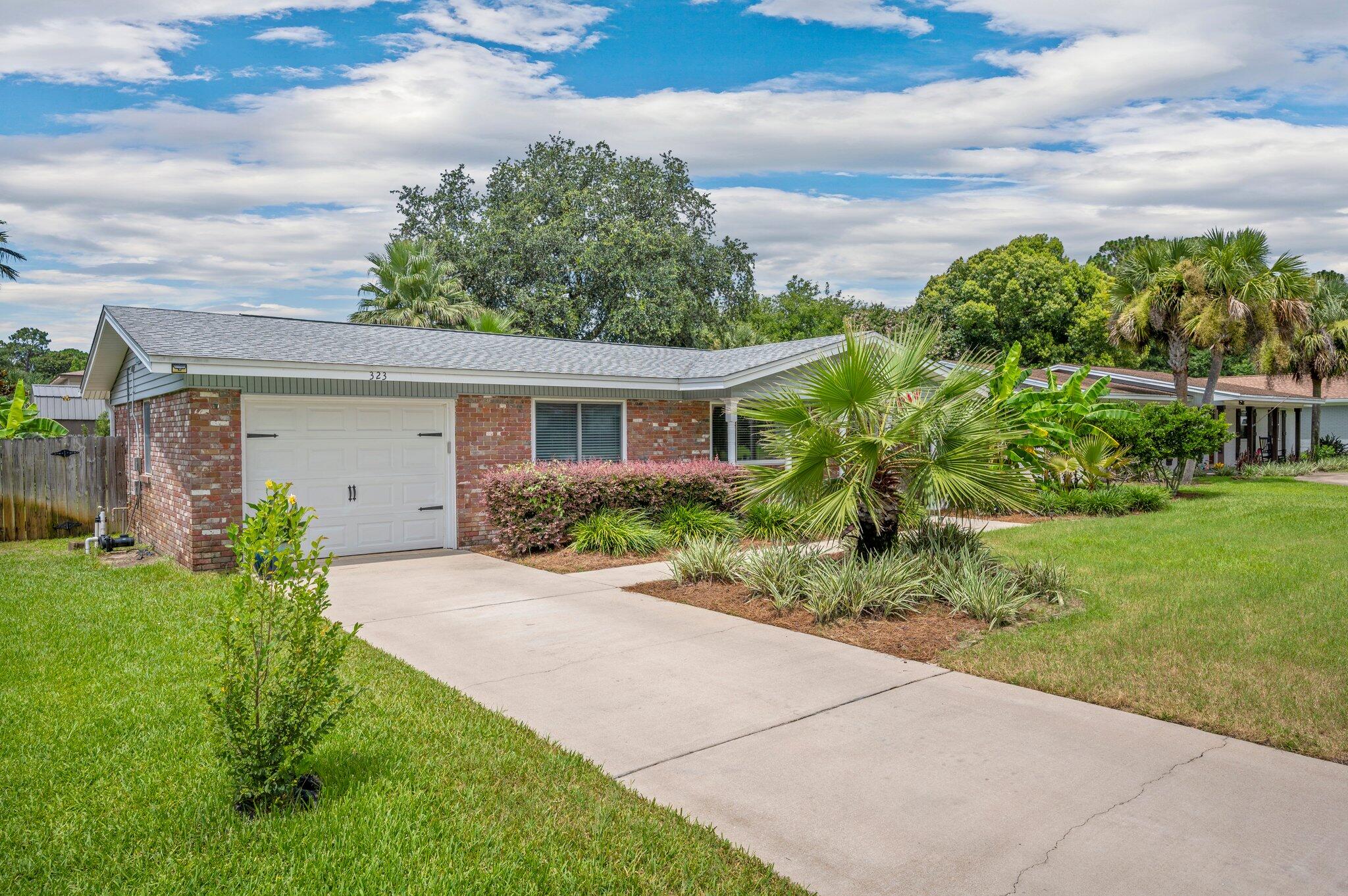 PALM ESTATES UNIT 1 - Residential