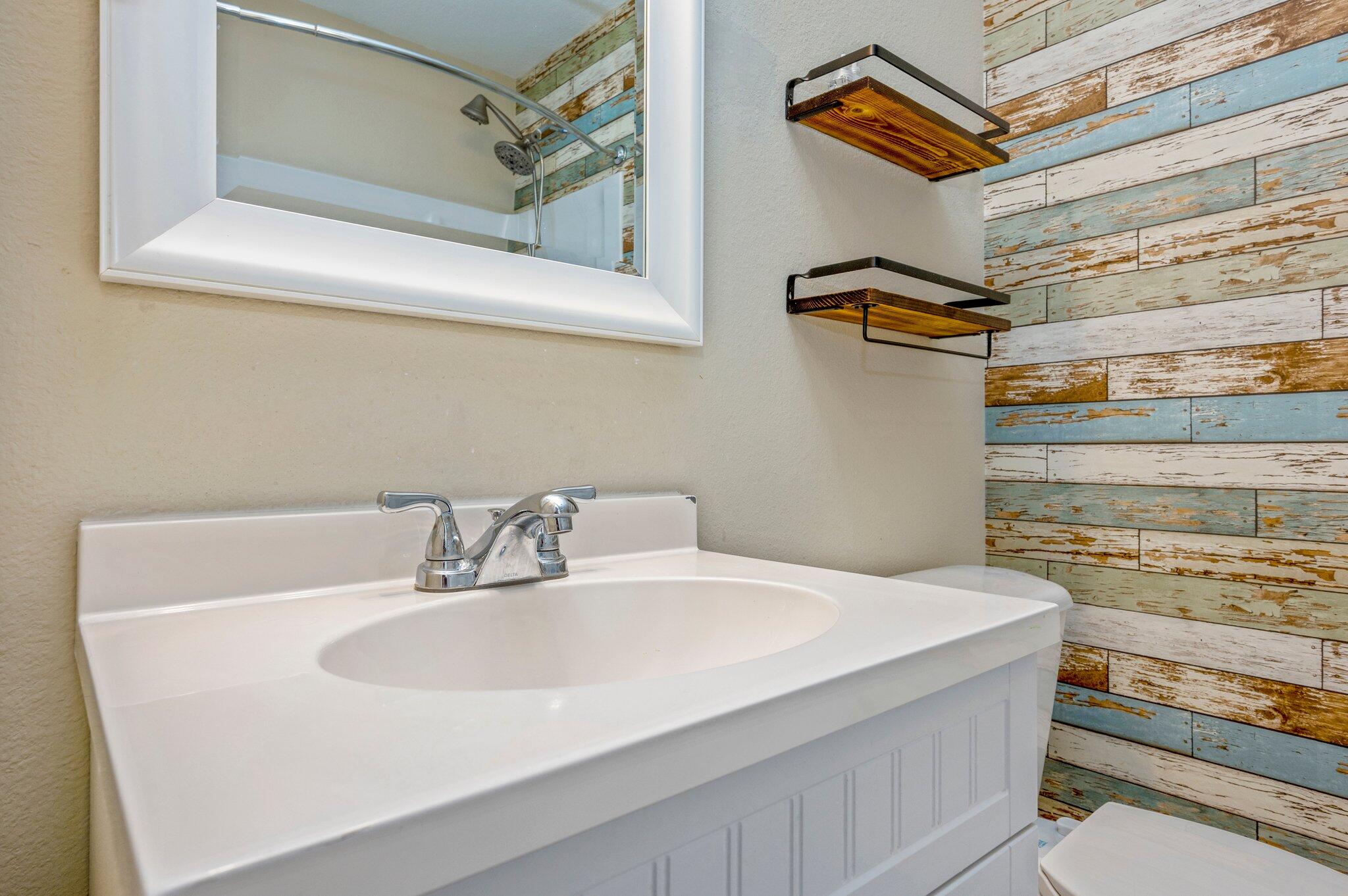 PALM ESTATES UNIT 1 - Residential