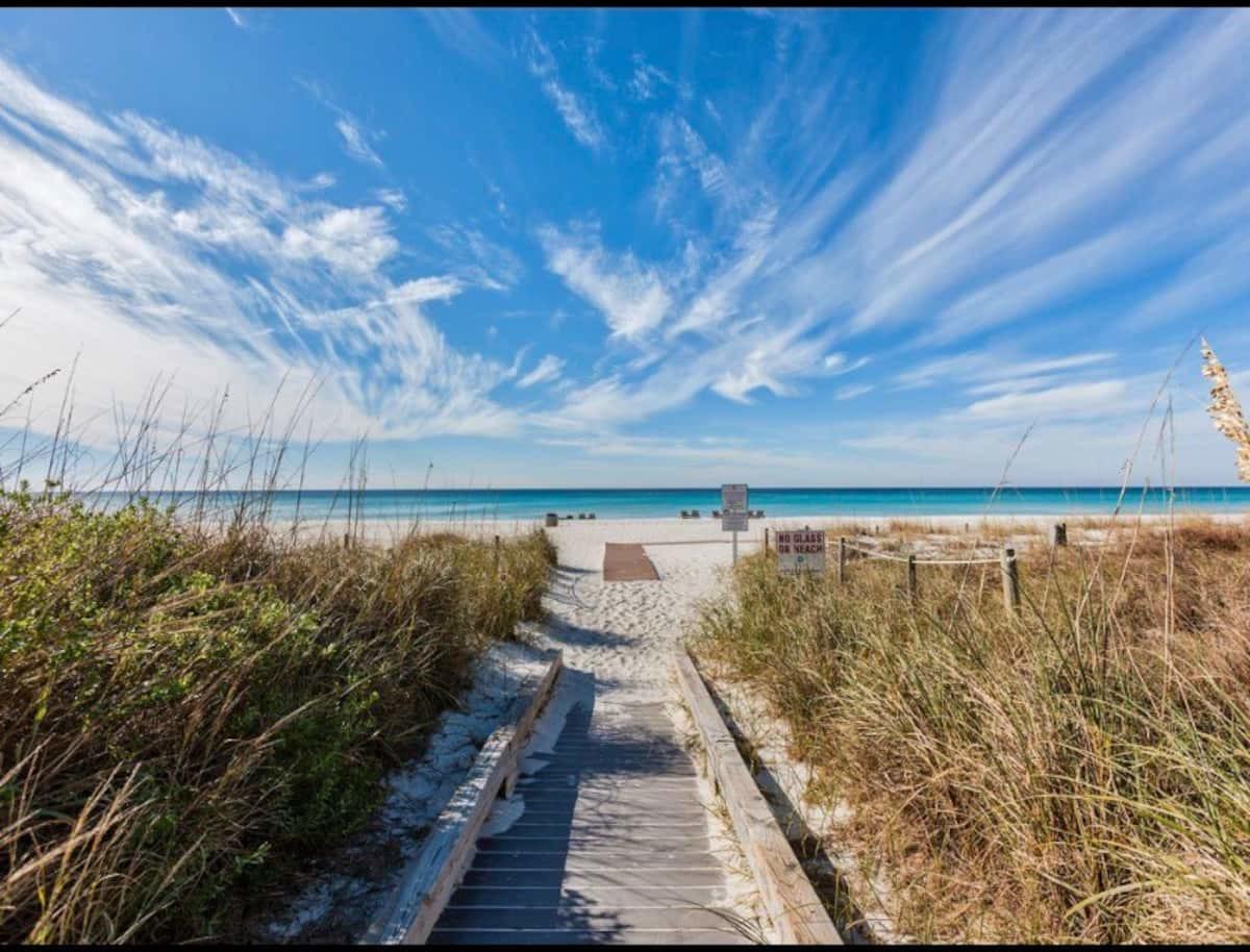 Edgewater Beach Golf Villas 1 - Residential