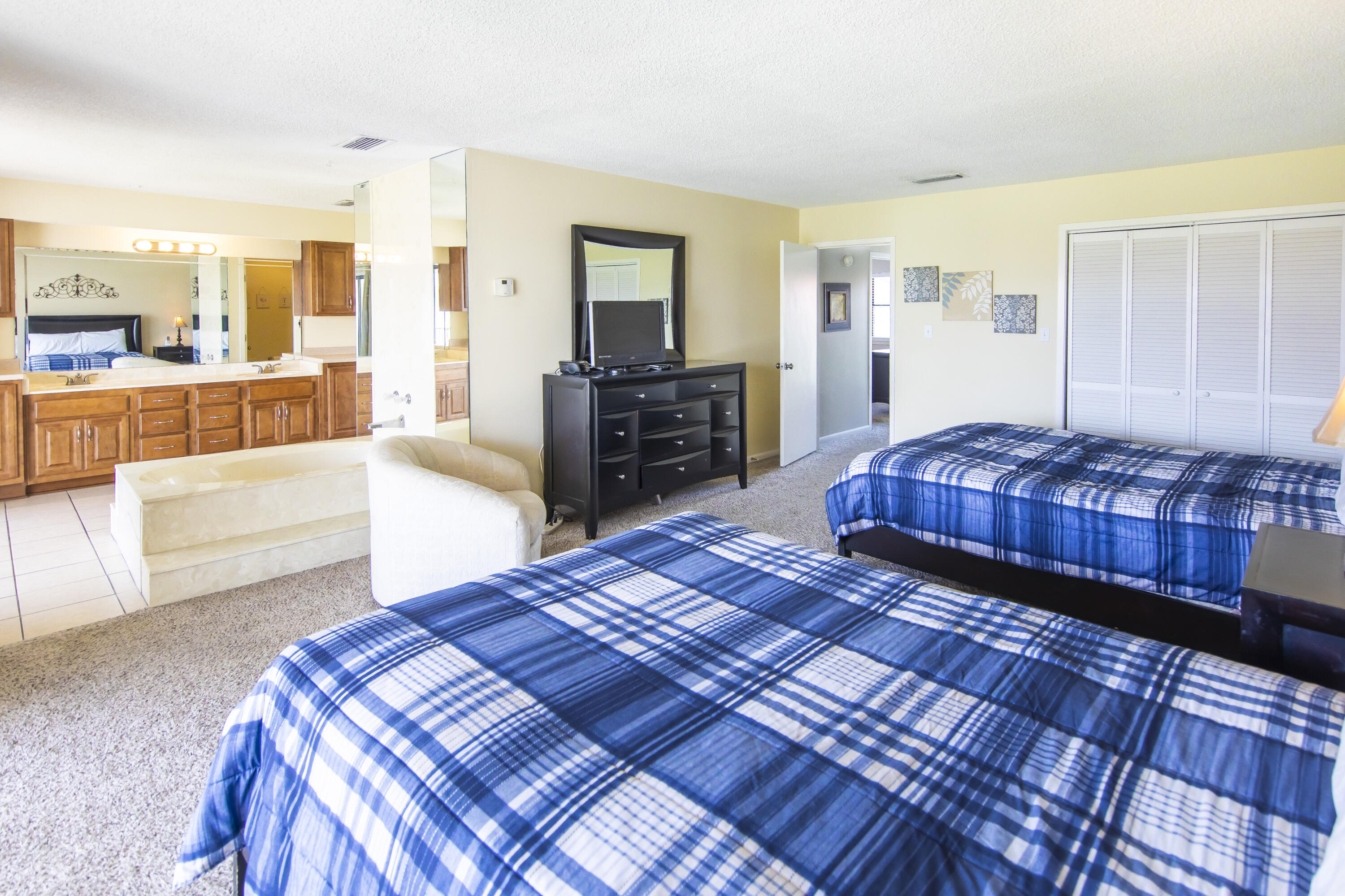 Edgewater Beach Golf Villas 1 - Residential