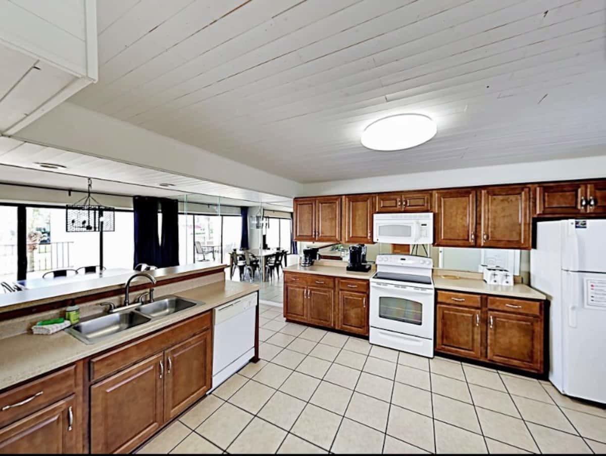 Edgewater Beach Golf Villas 1 - Residential