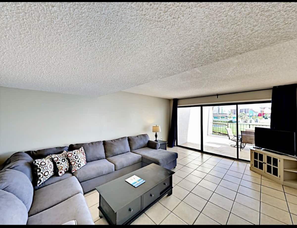 Edgewater Beach Golf Villas 1 - Residential