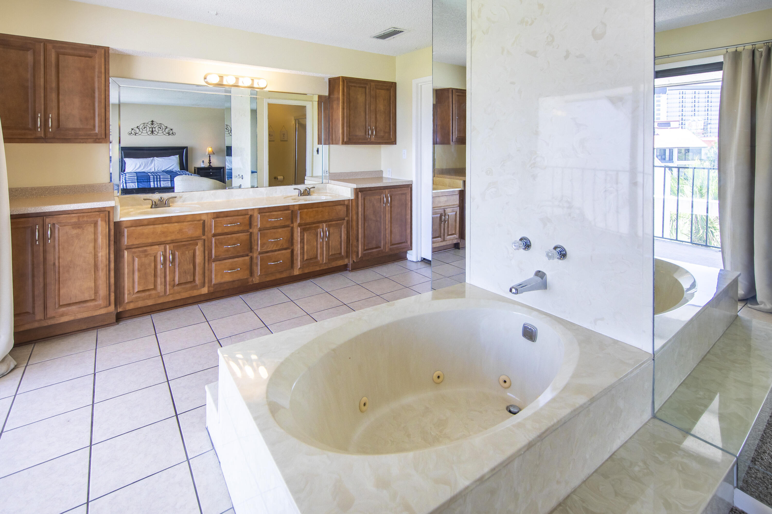 Edgewater Beach Golf Villas 1 - Residential