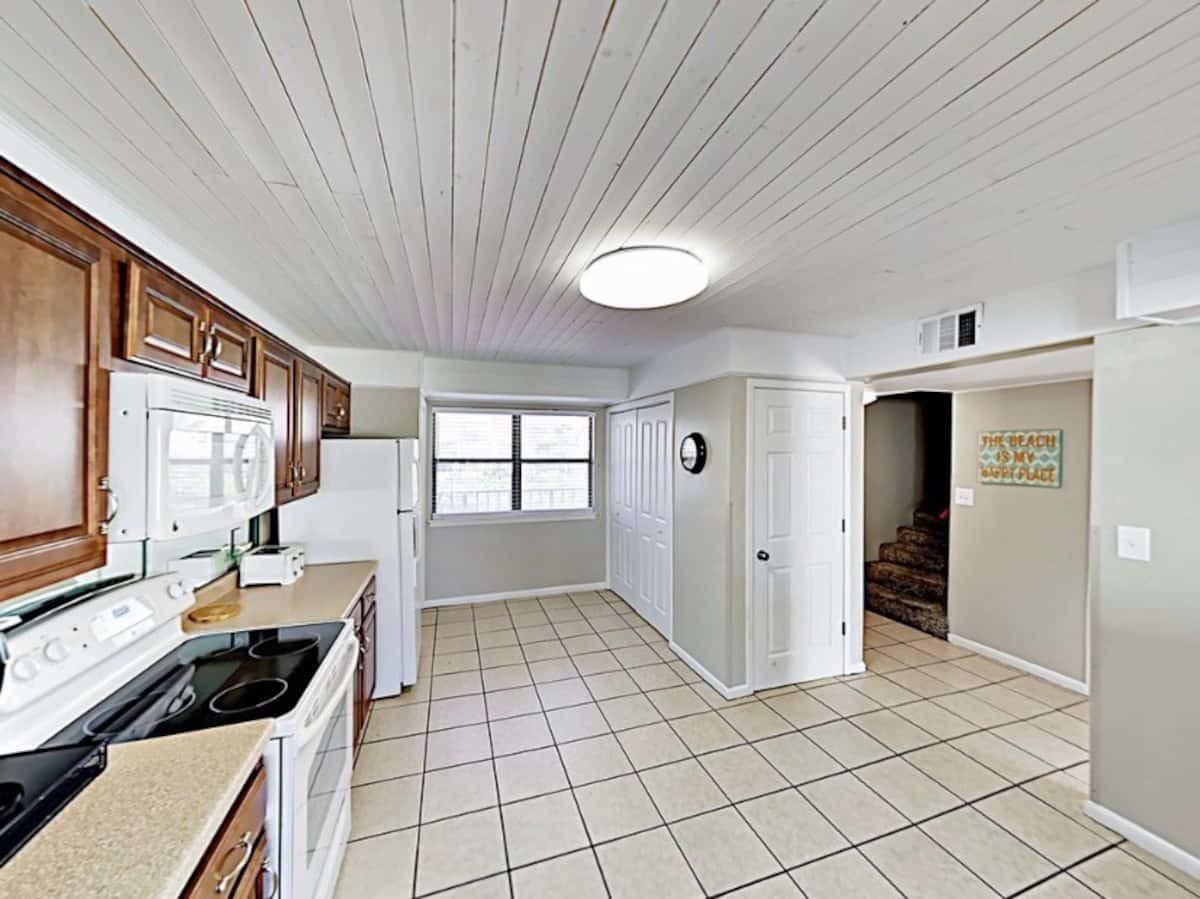 Edgewater Beach Golf Villas 1 - Residential