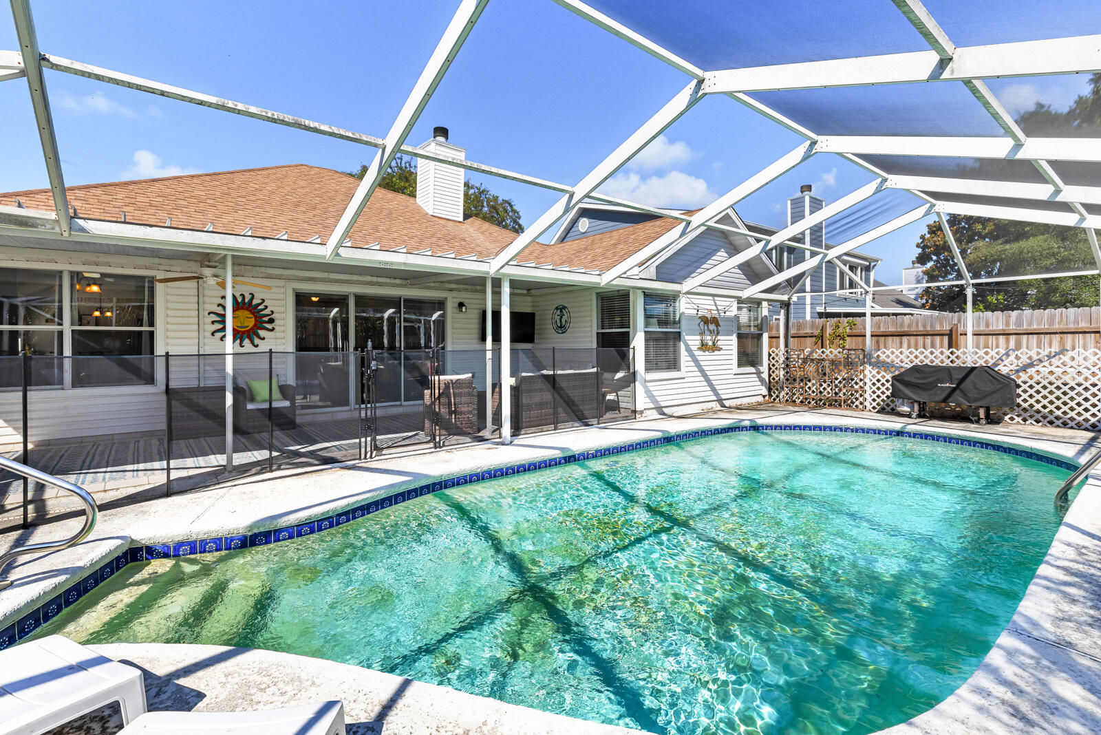 HARBOR BREEZE 1ST ADDN - Residential