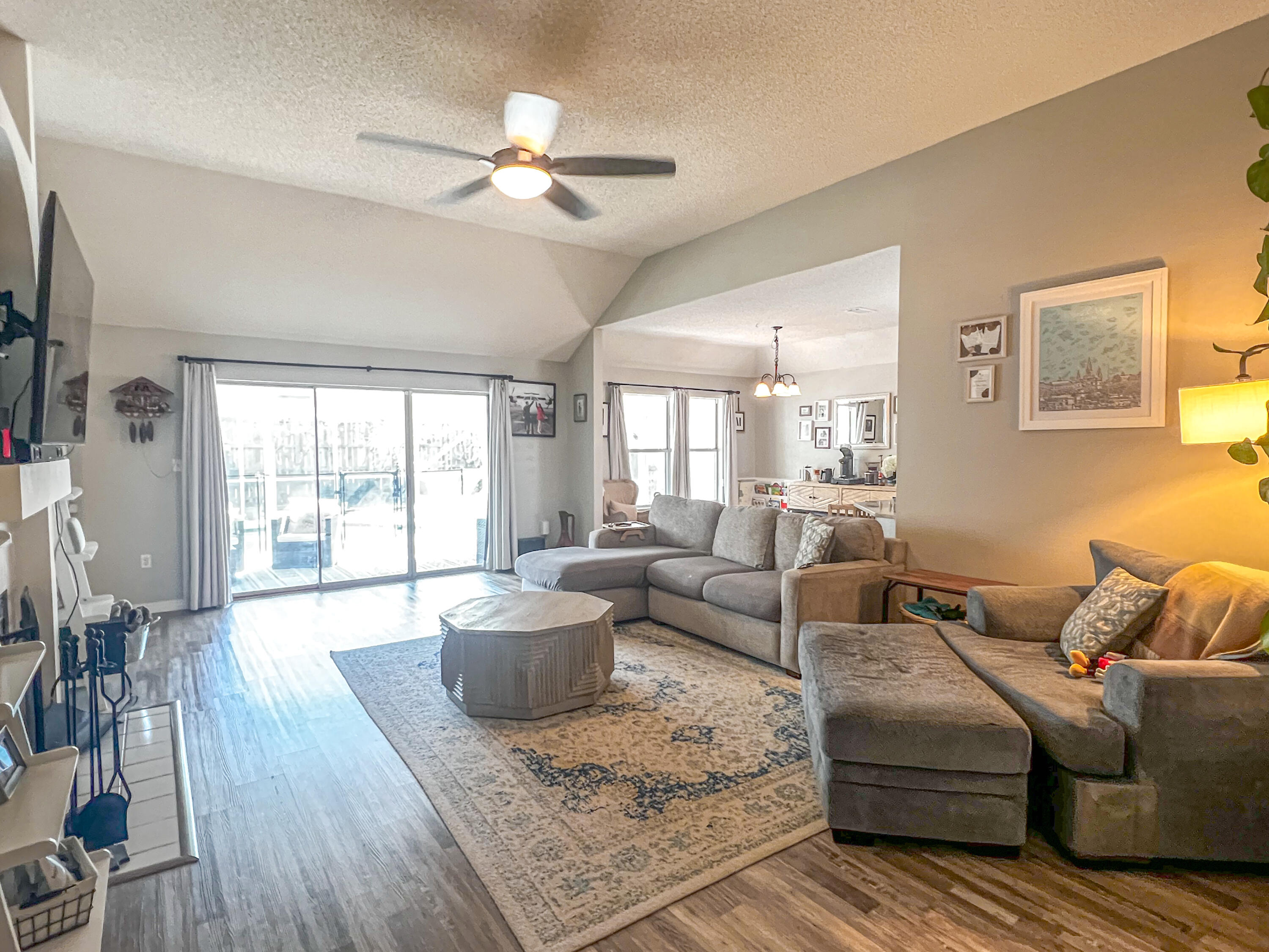 HARBOR BREEZE 1ST ADDN - Residential