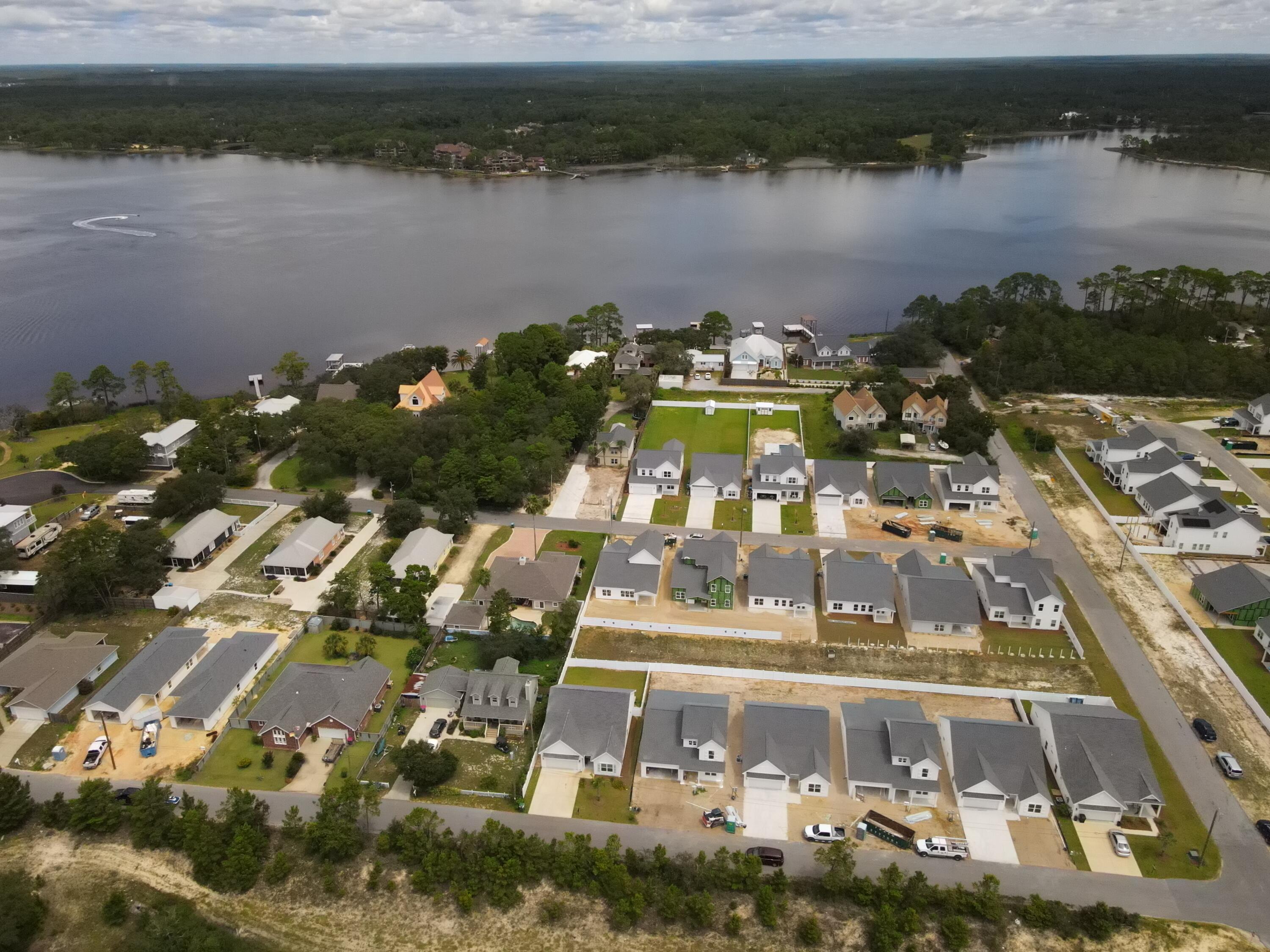 THE PRESERVE AT LAKE POWELL - Residential