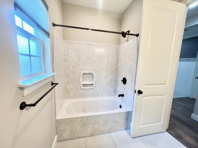 CEDAR LAKE - Residential Lease