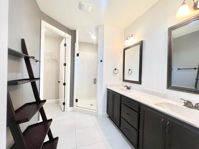 CEDAR LAKE - Residential Lease