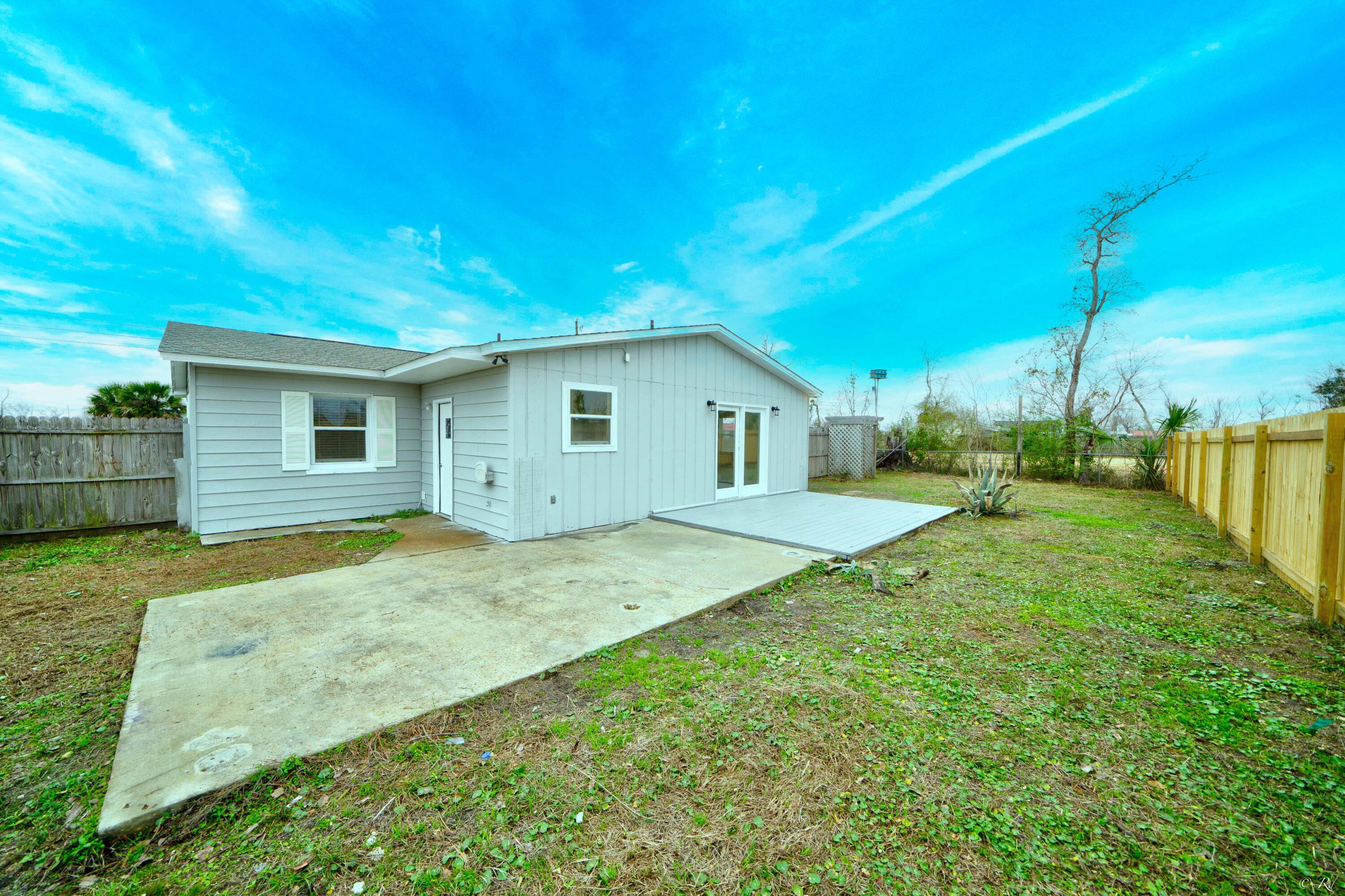 LYNN HAVEN - Residential