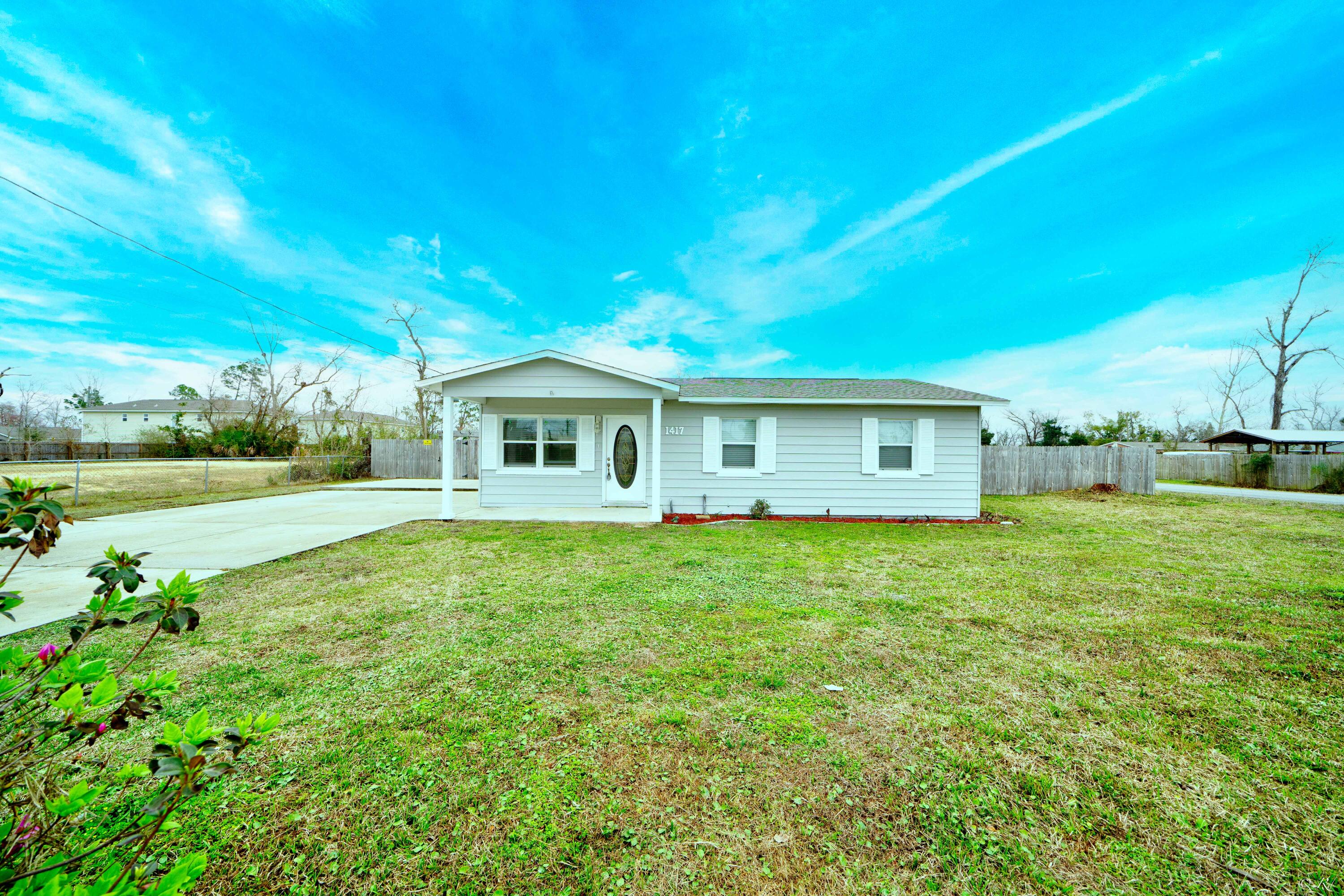 LYNN HAVEN - Residential