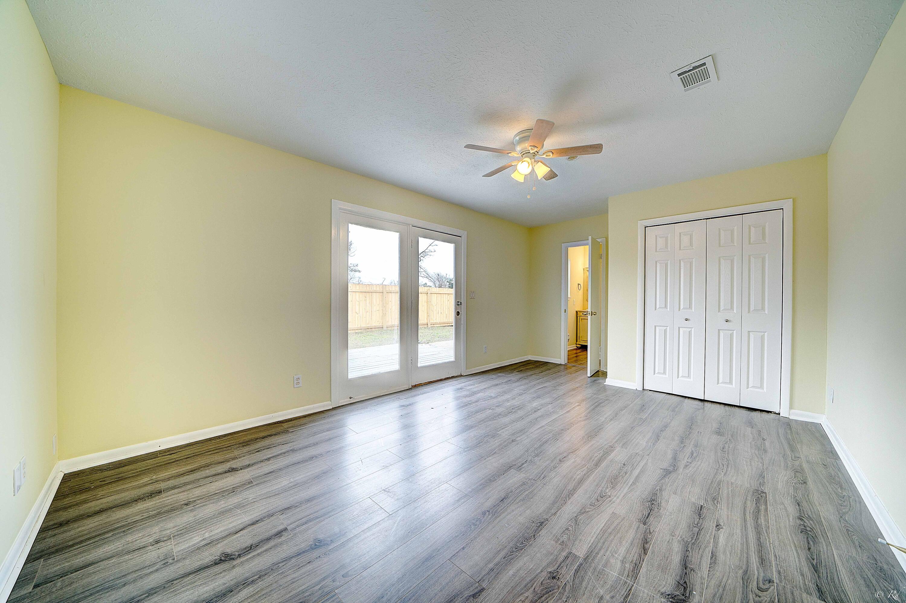 LYNN HAVEN - Residential