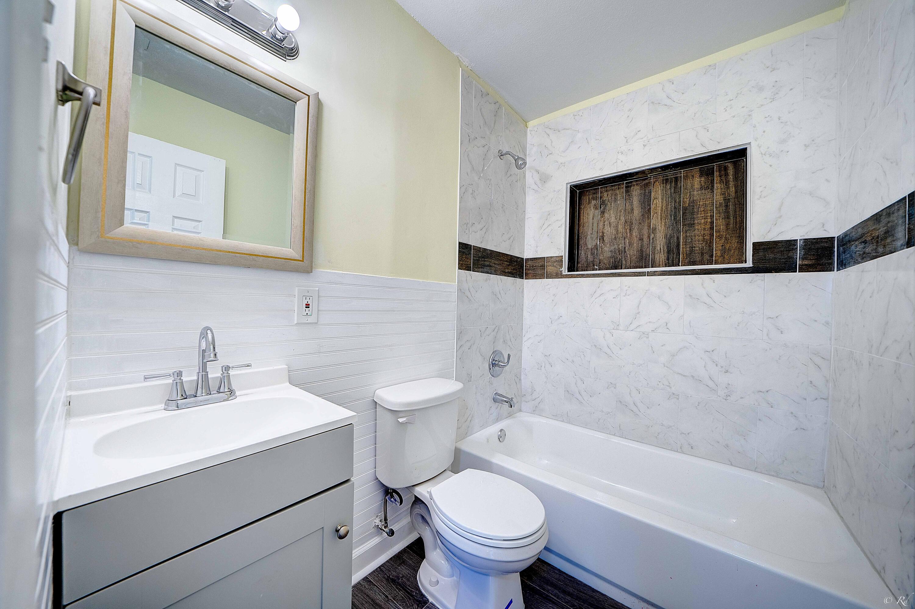 LYNN HAVEN - Residential