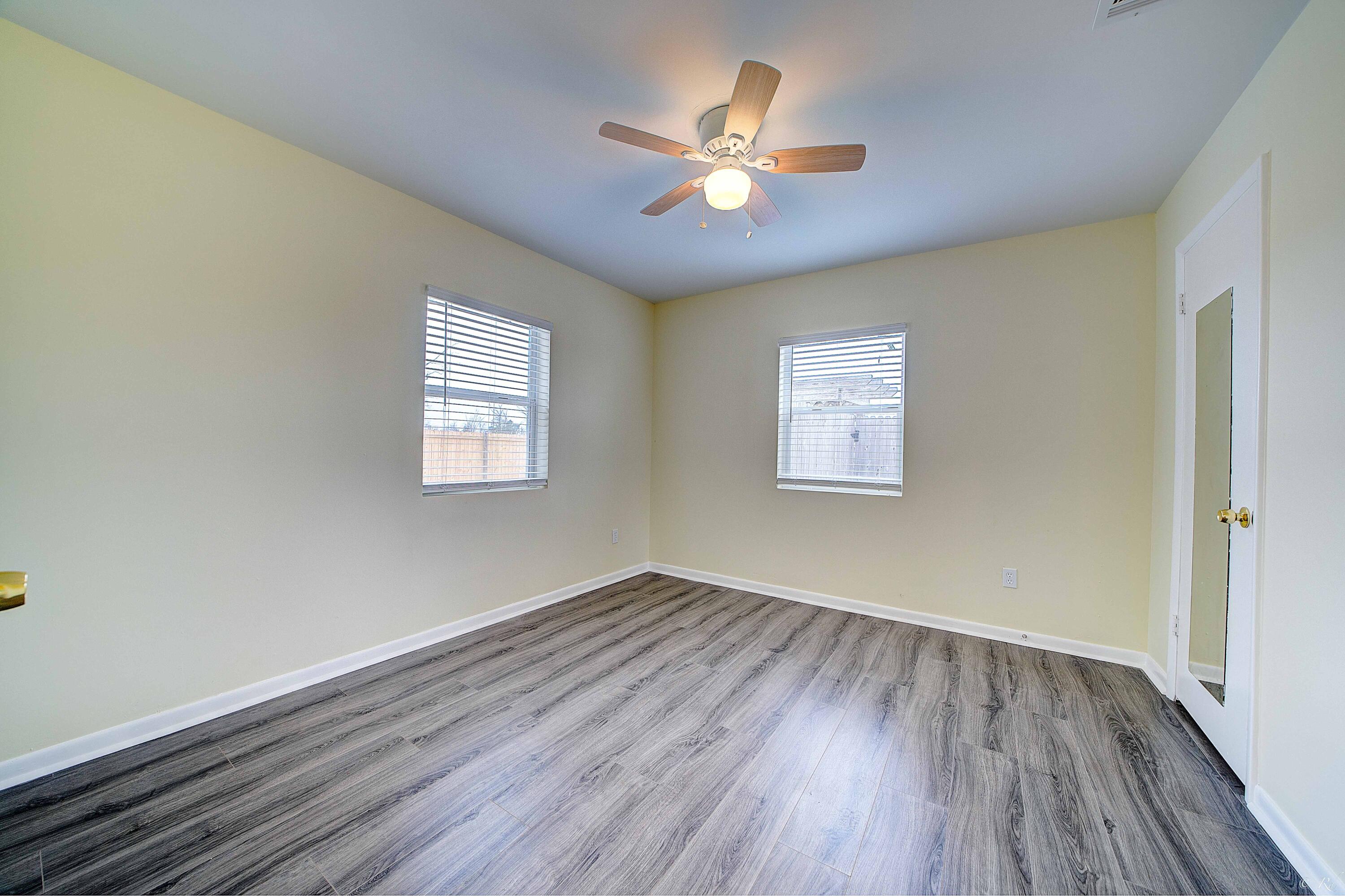 LYNN HAVEN - Residential