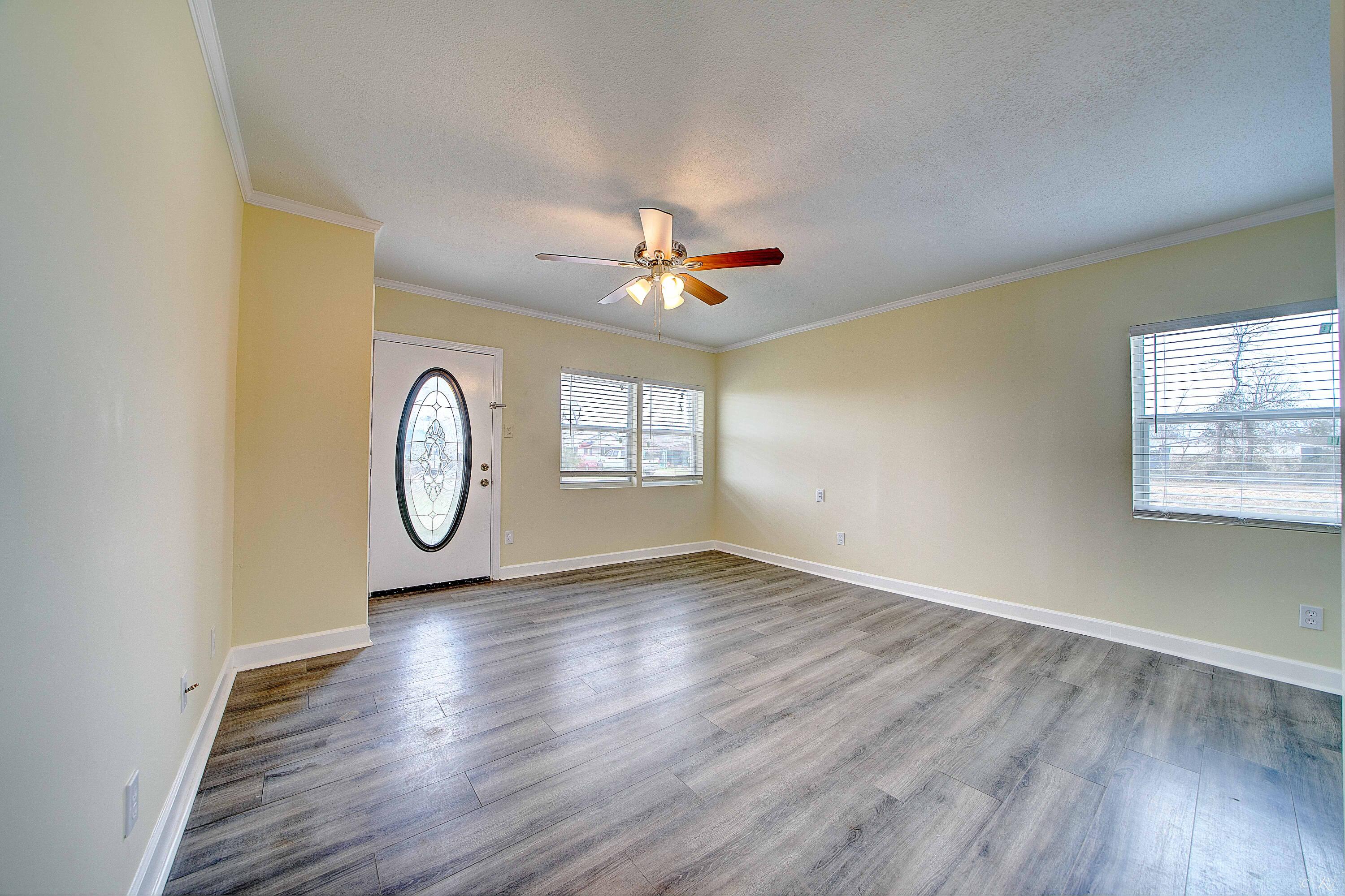 LYNN HAVEN - Residential