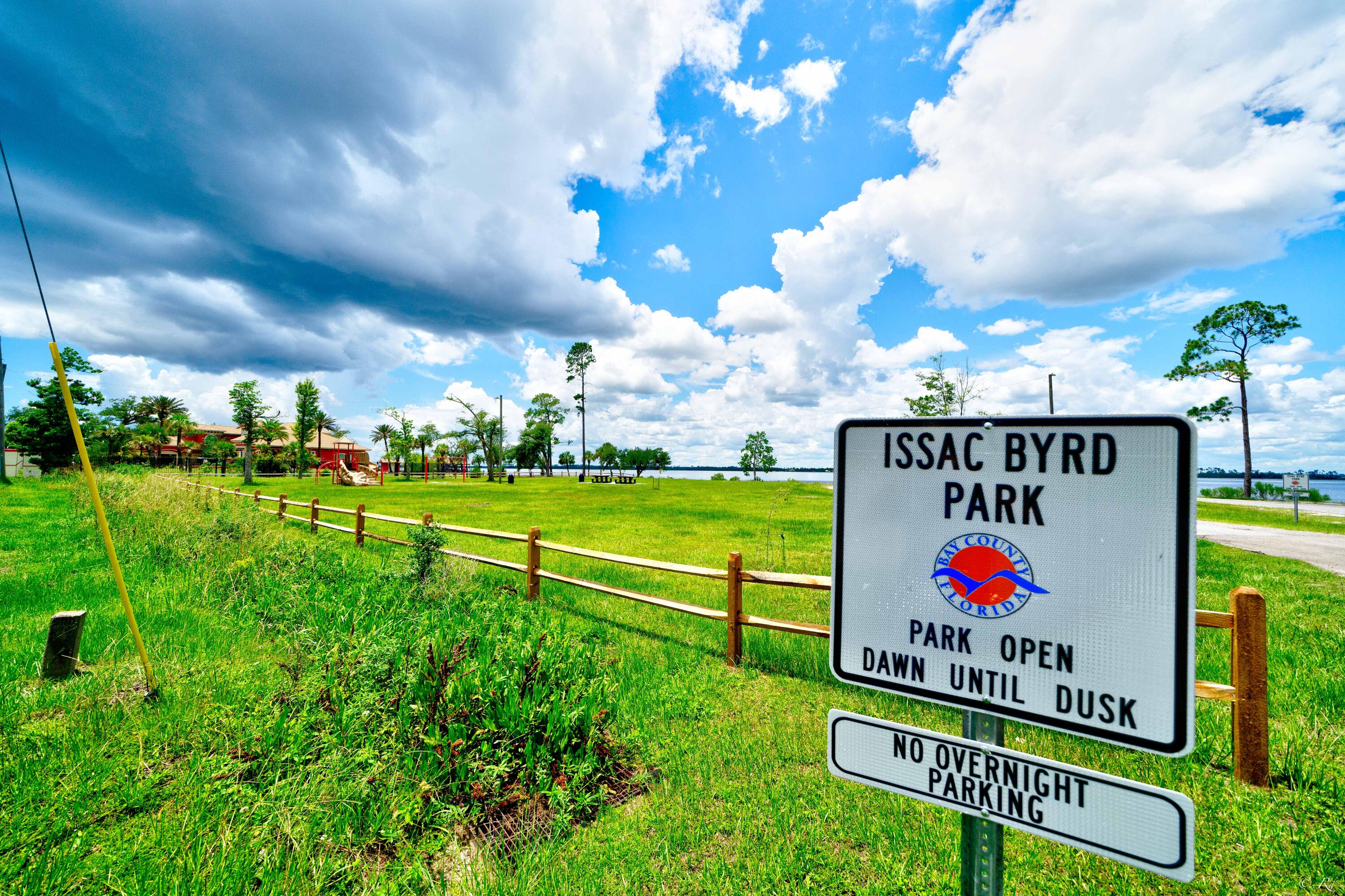 LYNN HAVEN - Residential