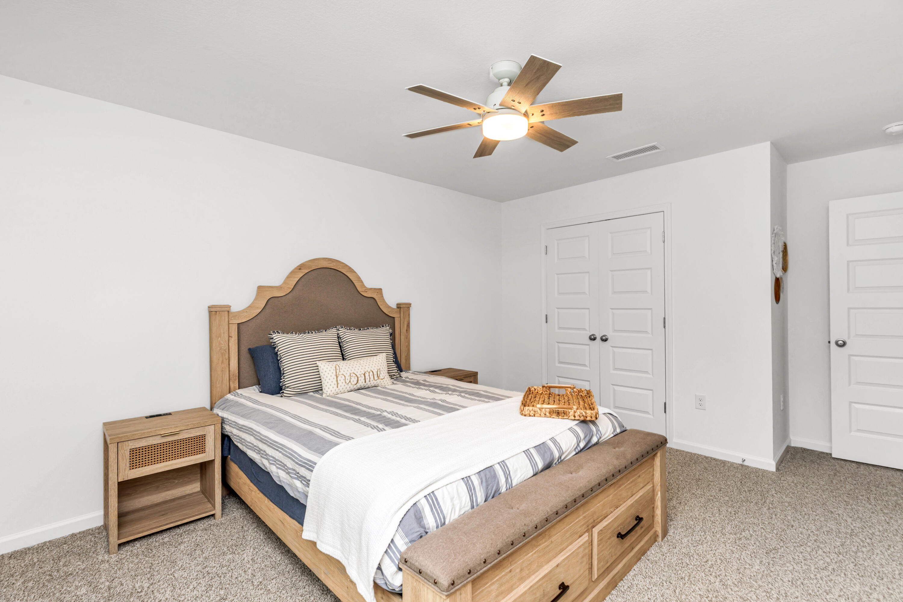 LAGRANGE LANDING - Residential