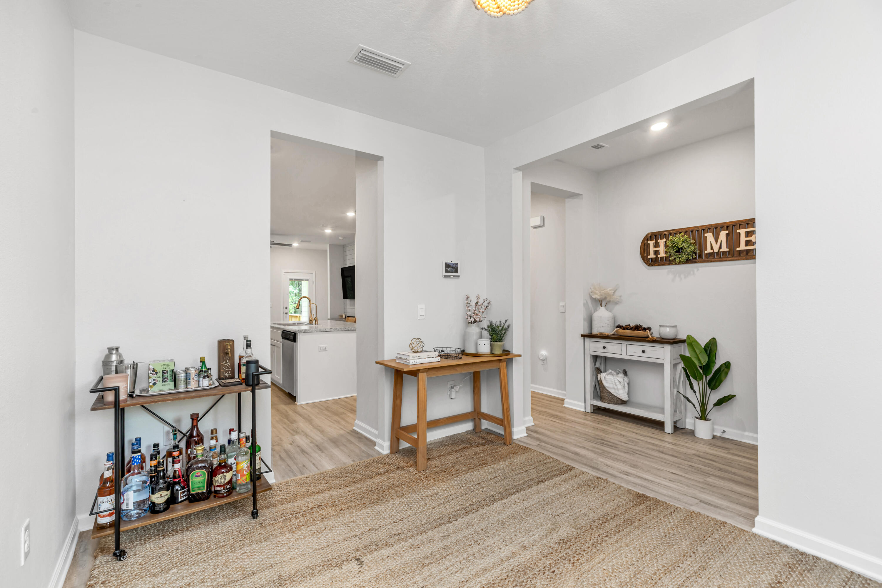 LAGRANGE LANDING - Residential