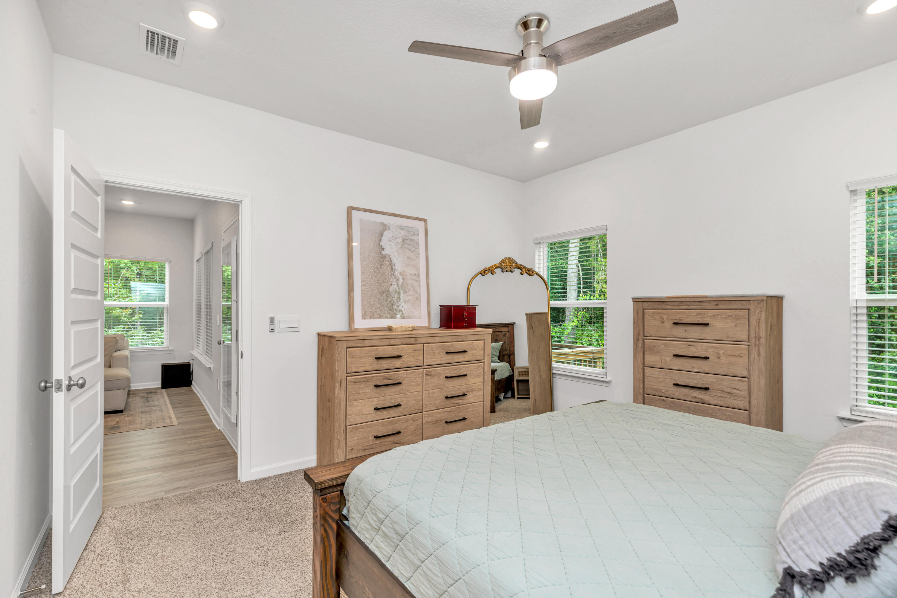 LAGRANGE LANDING - Residential