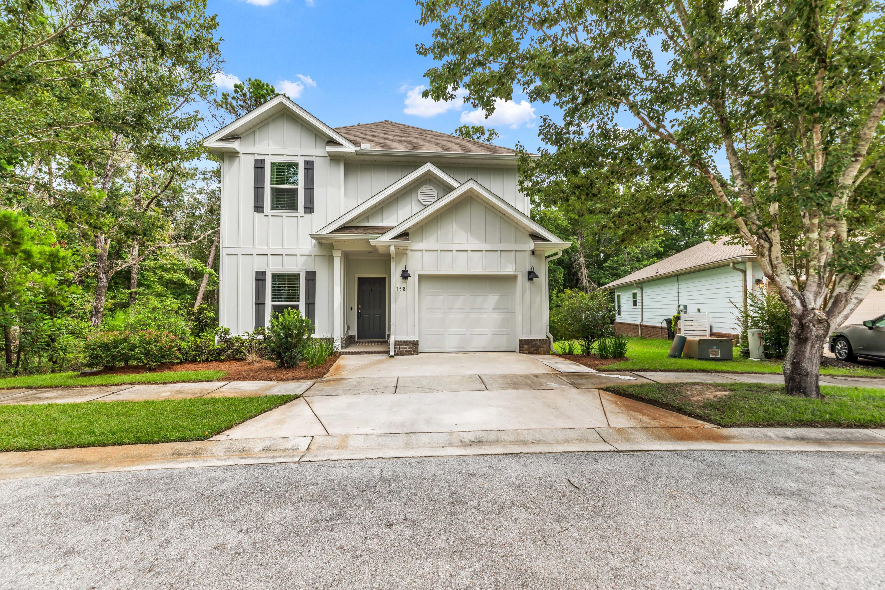 LAGRANGE LANDING - Residential