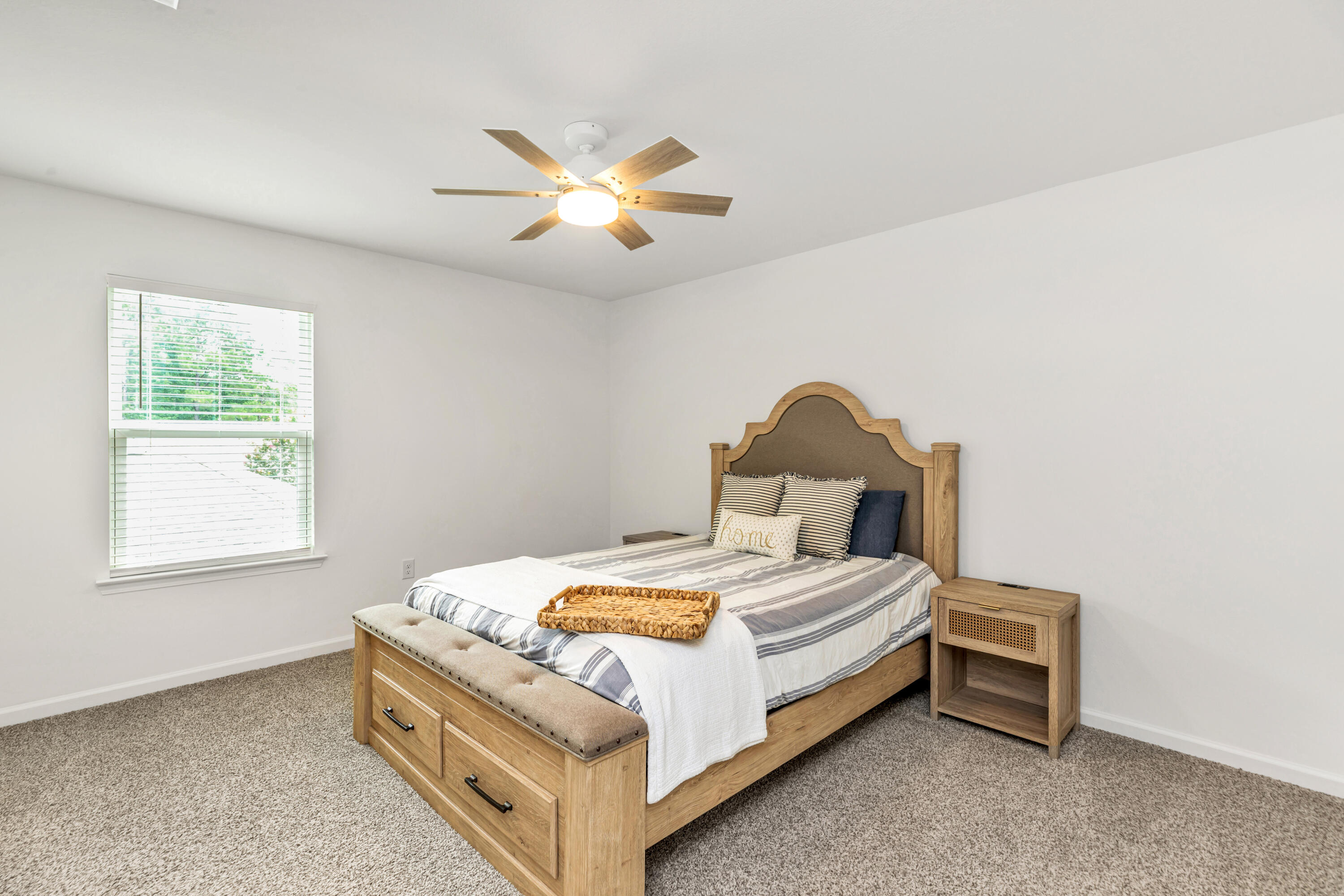 LAGRANGE LANDING - Residential