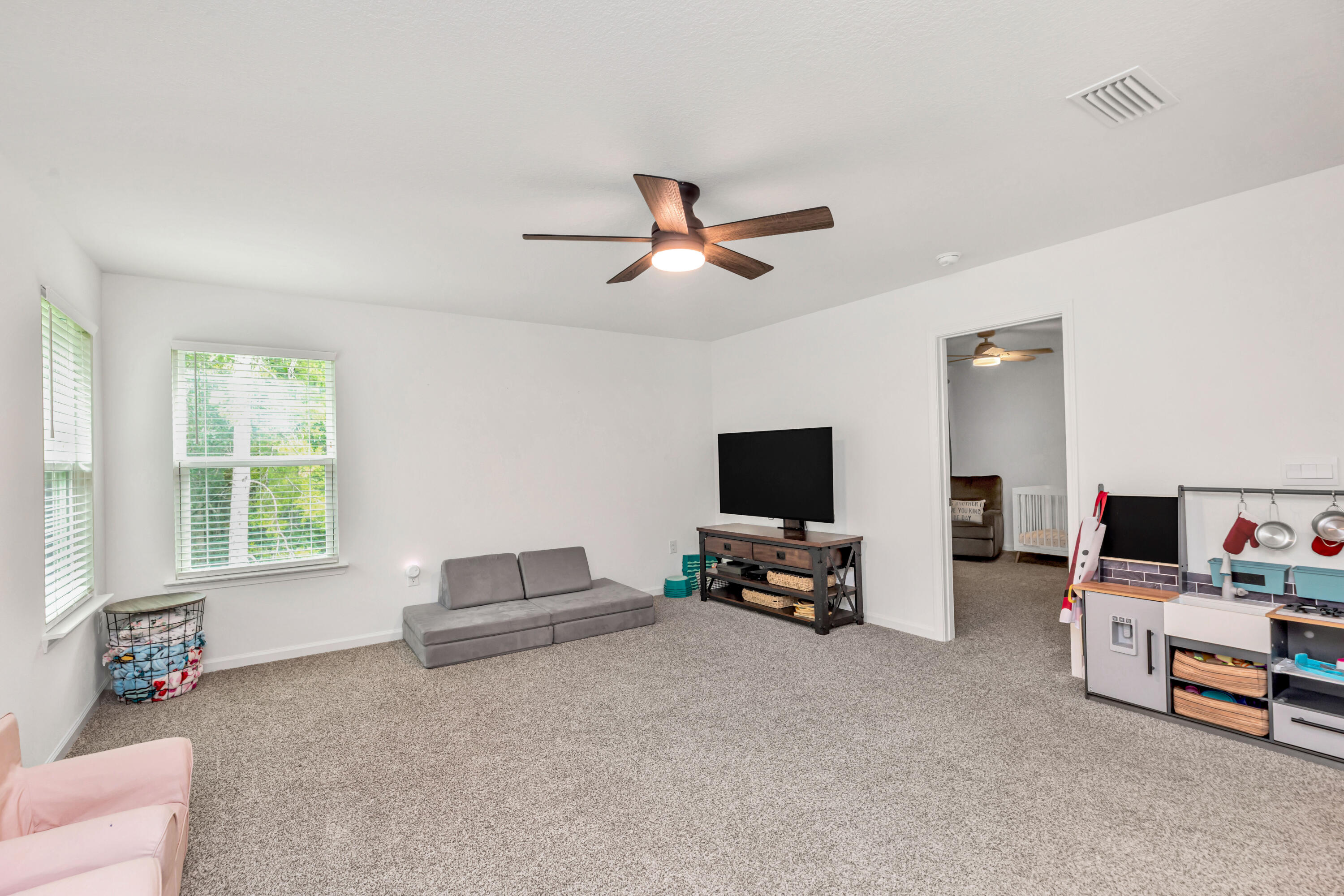 LAGRANGE LANDING - Residential