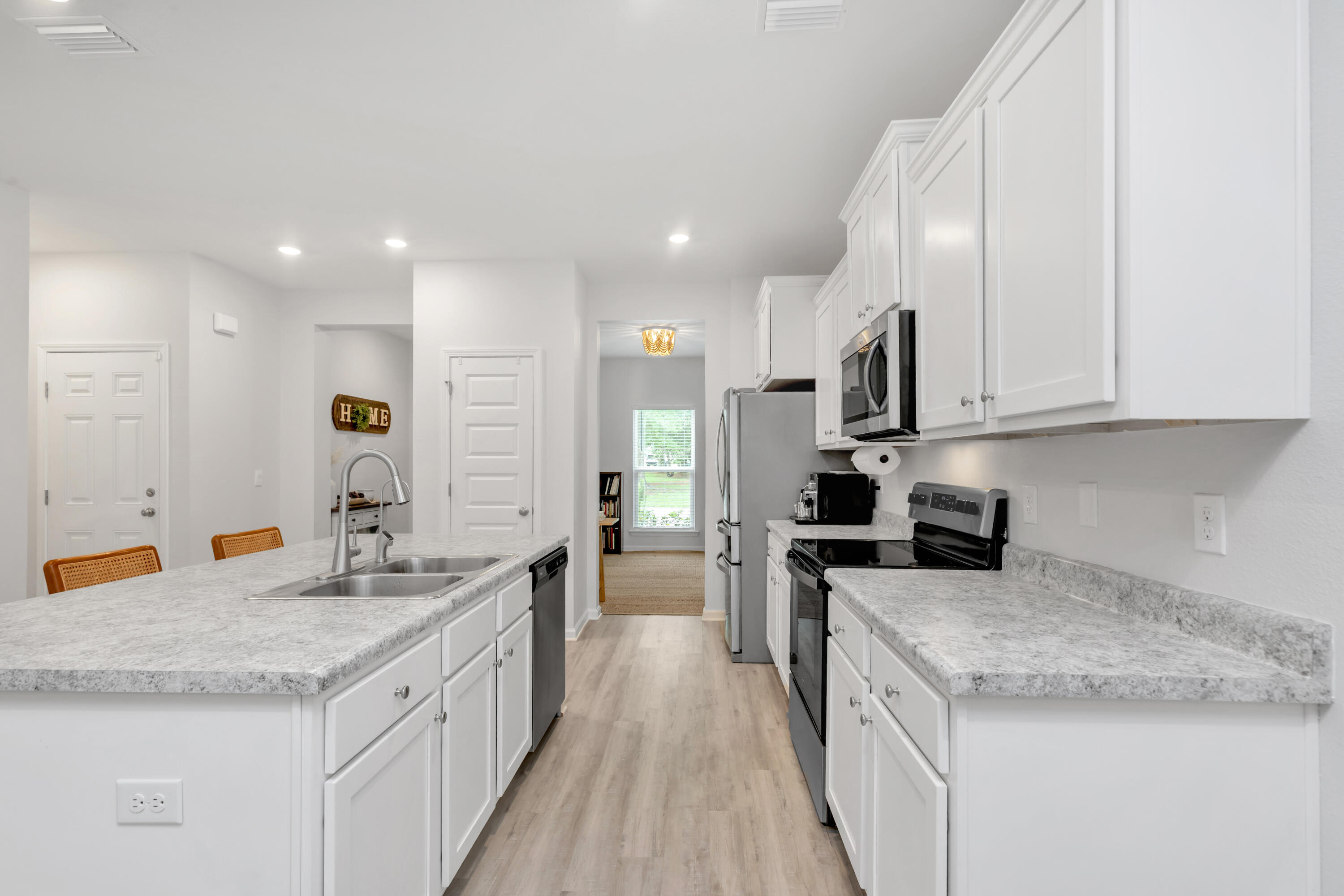 LAGRANGE LANDING - Residential
