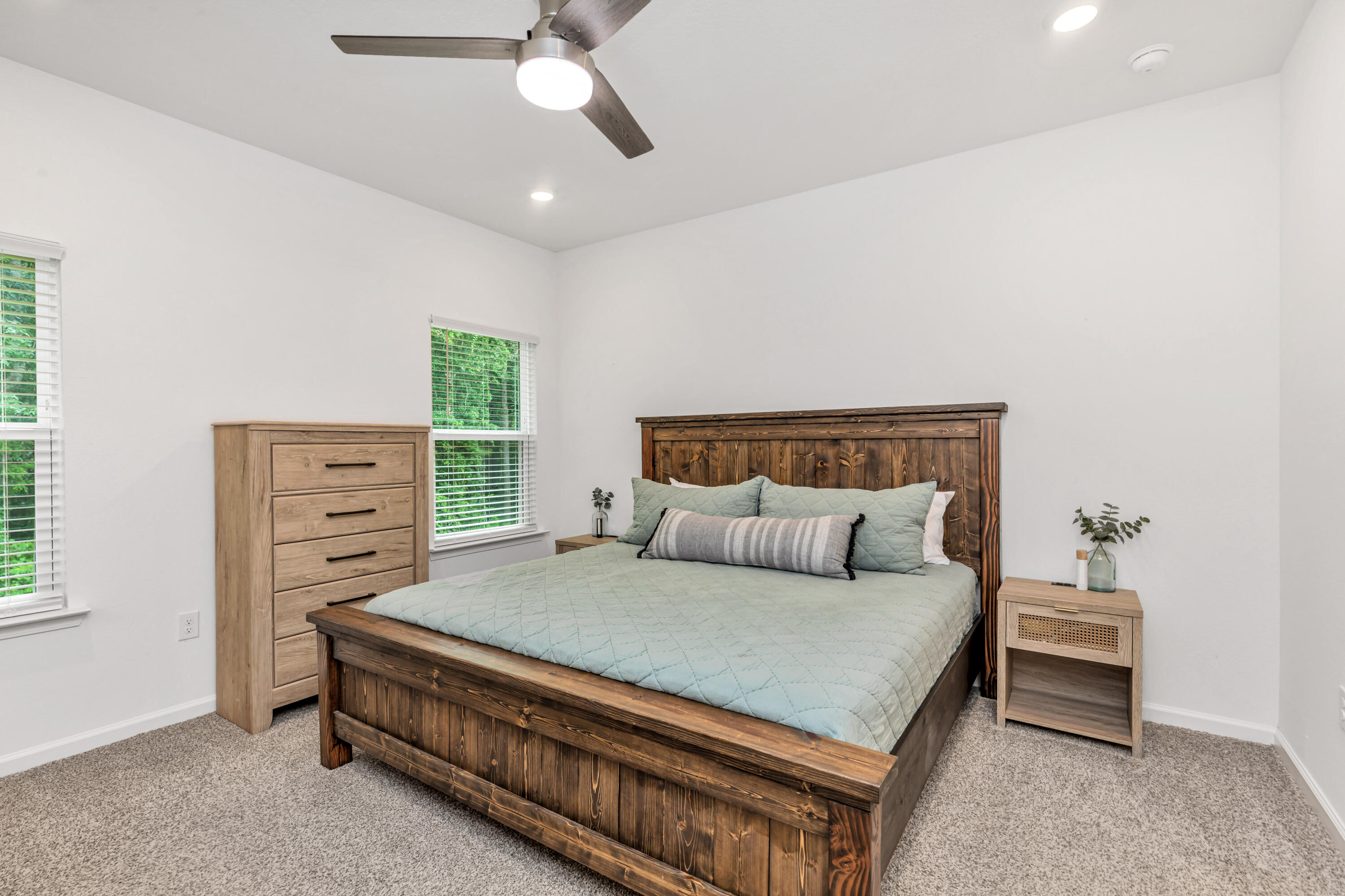 LAGRANGE LANDING - Residential