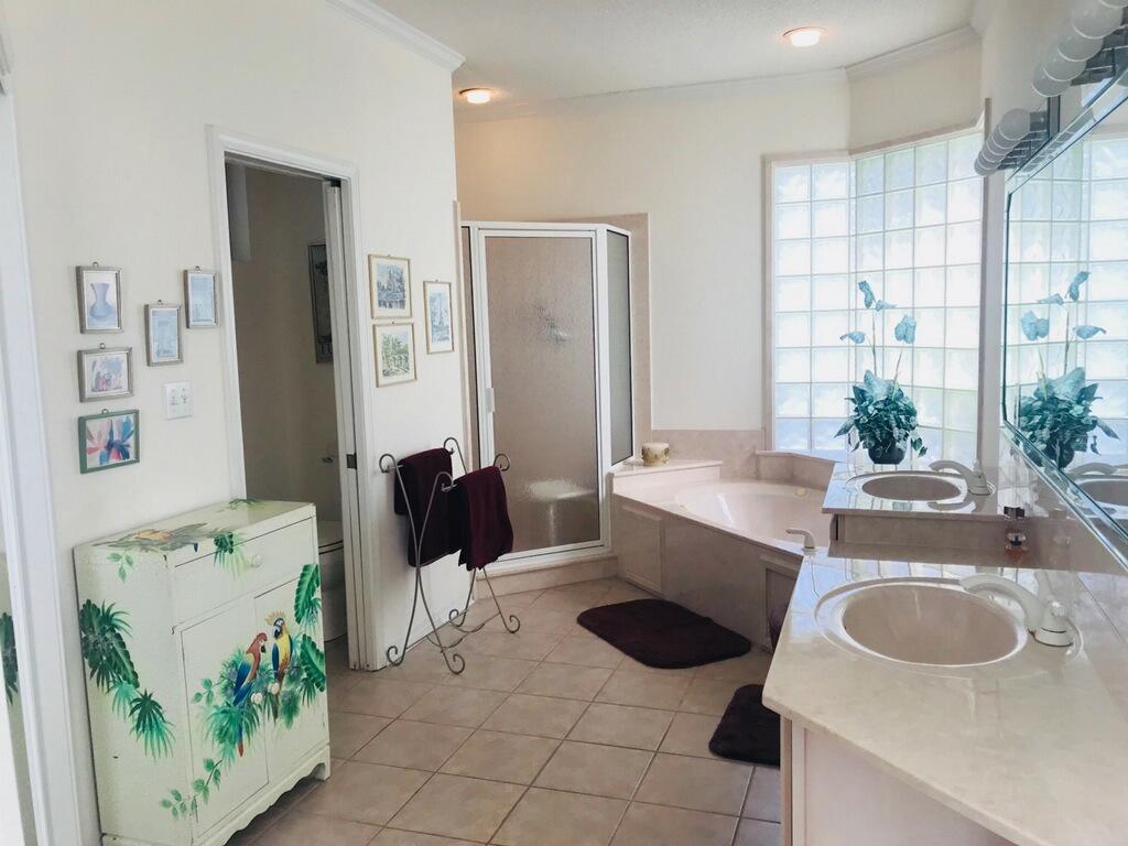 MAGNOLIA FOREST S/D LOT 6 - Residential