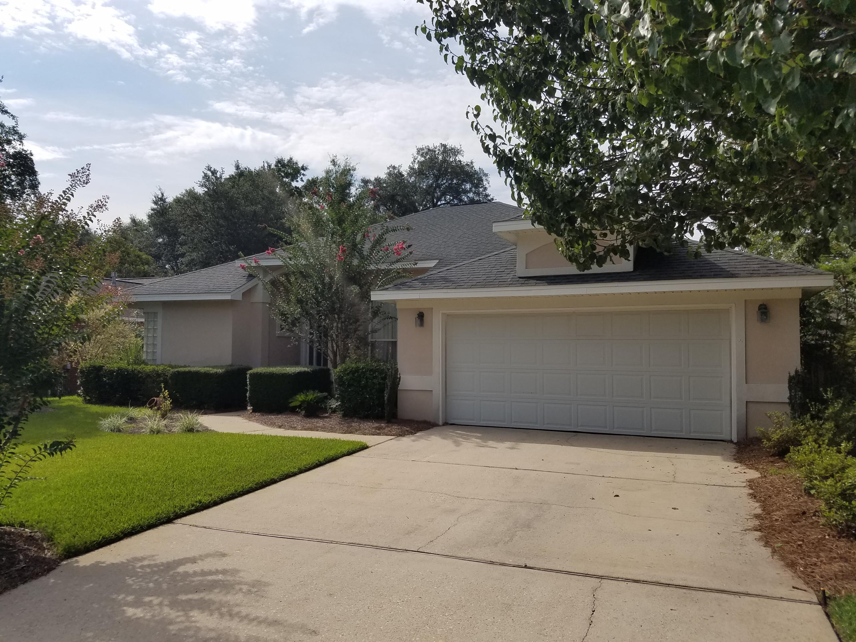 MAGNOLIA FOREST S/D LOT 6 - Residential