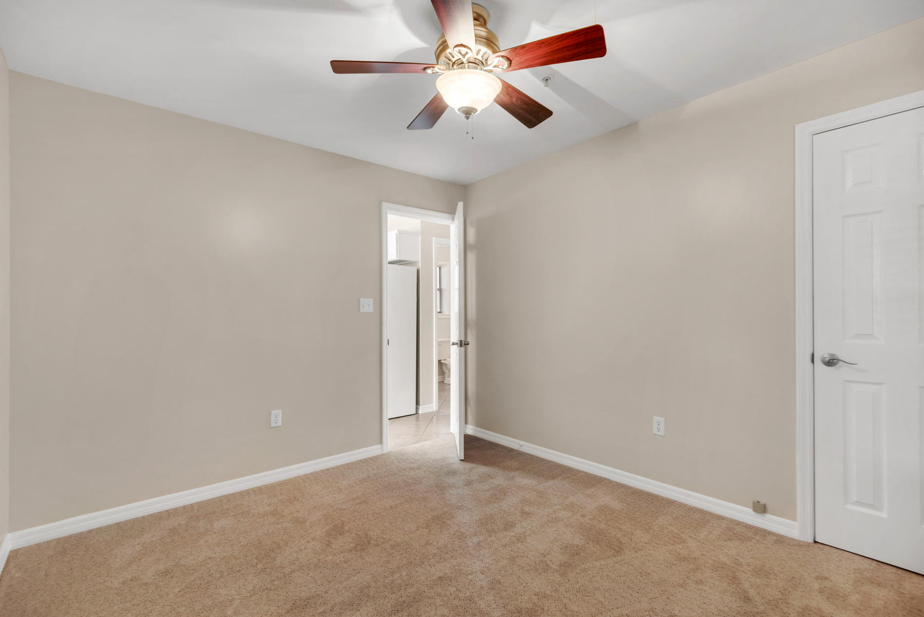 ST MARTIN BEACHWALK PH 2 - Residential