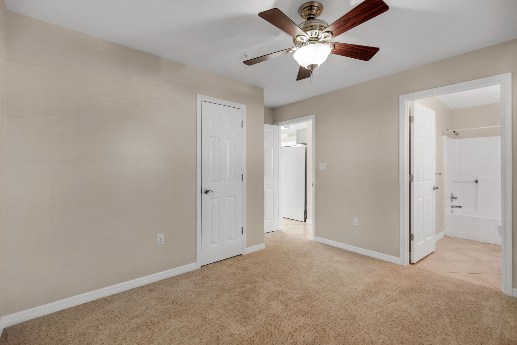 ST MARTIN BEACHWALK PH 2 - Residential