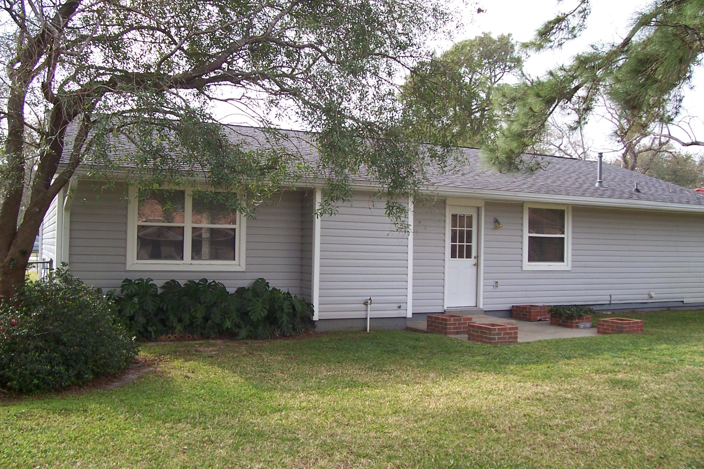 OAKLAND ADD LOT 1 BLK 12 - Residential