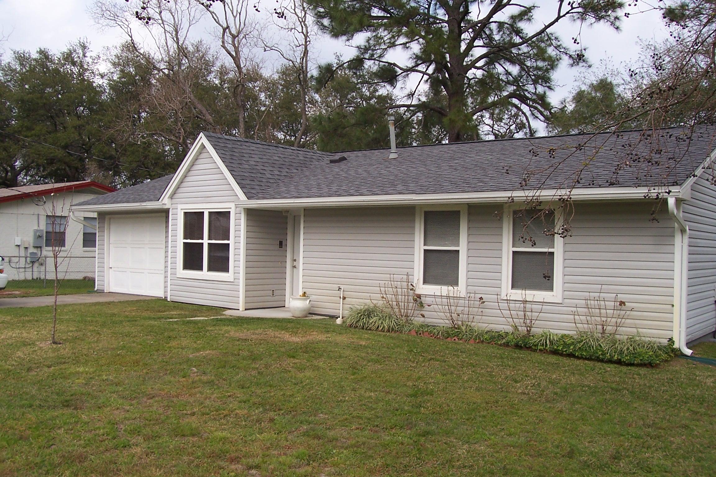 OAKLAND ADD LOT 1 BLK 12 - Residential