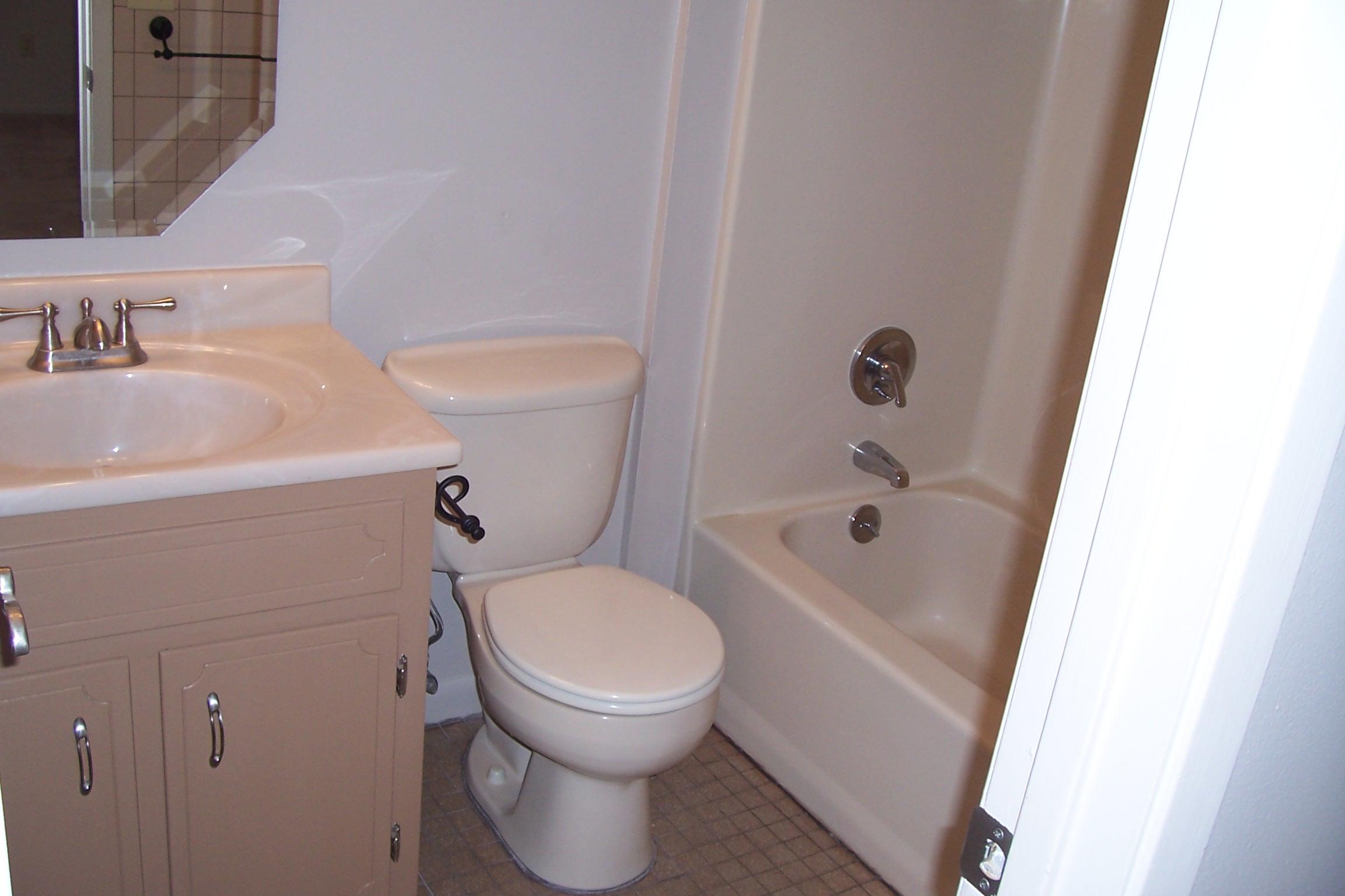 OAKLAND ADD LOT 1 BLK 12 - Residential