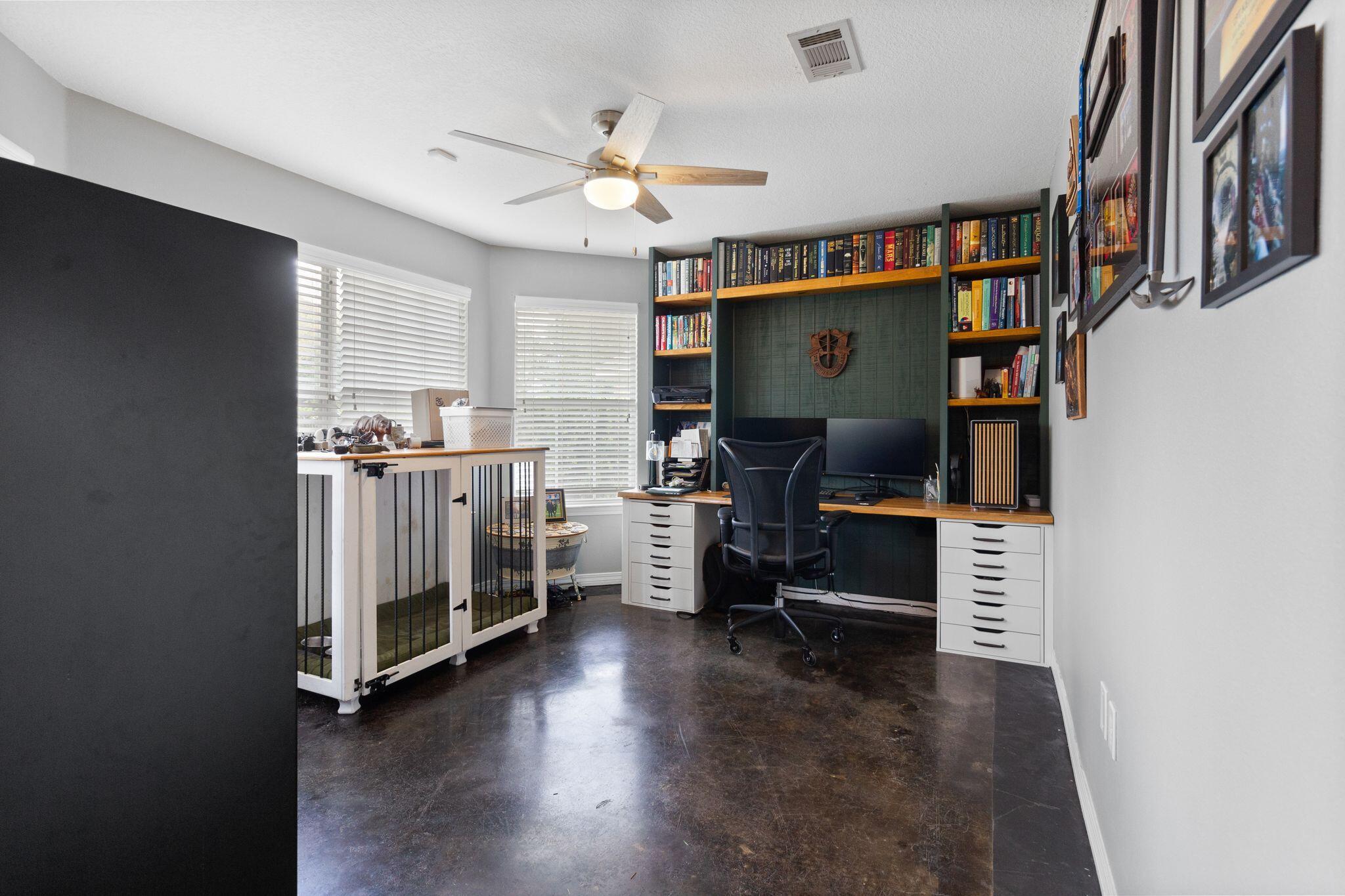 SHADOW OAK S/D LOT 28 - Residential Lease